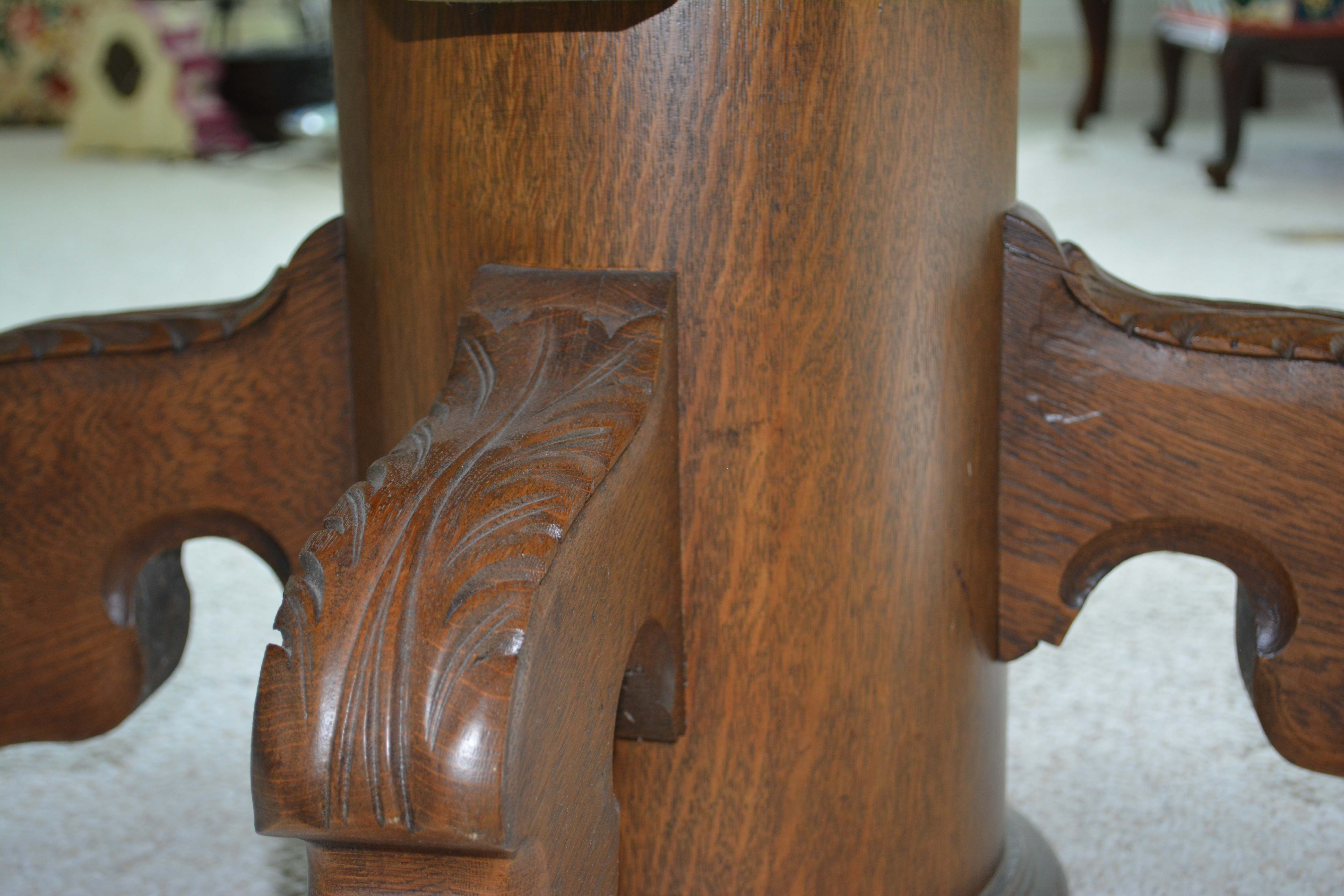 Oak Pedestal Coffee Table with Paw Feet