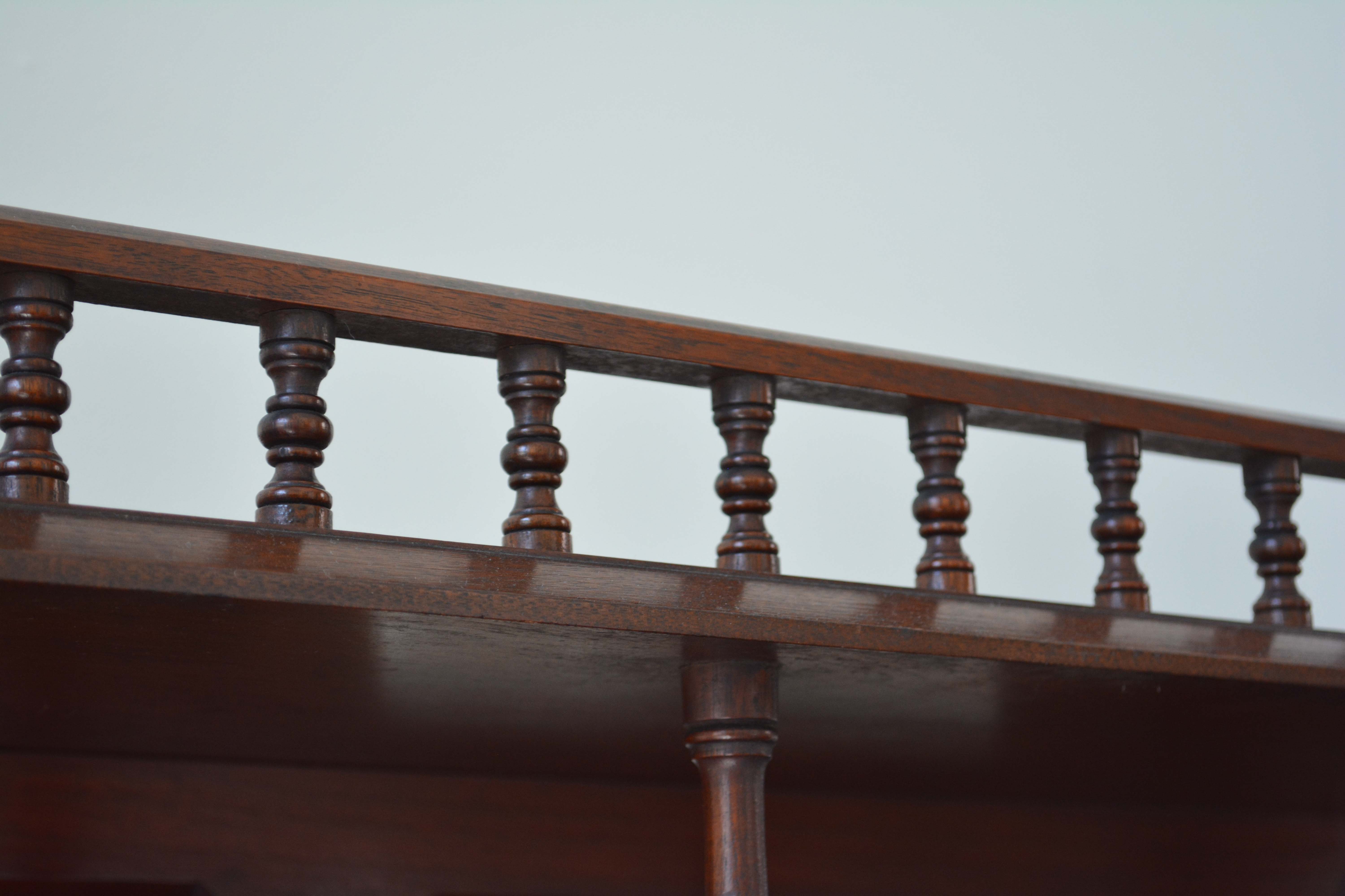 Late Victorian Walnut Buffet with Mirrored Shelves