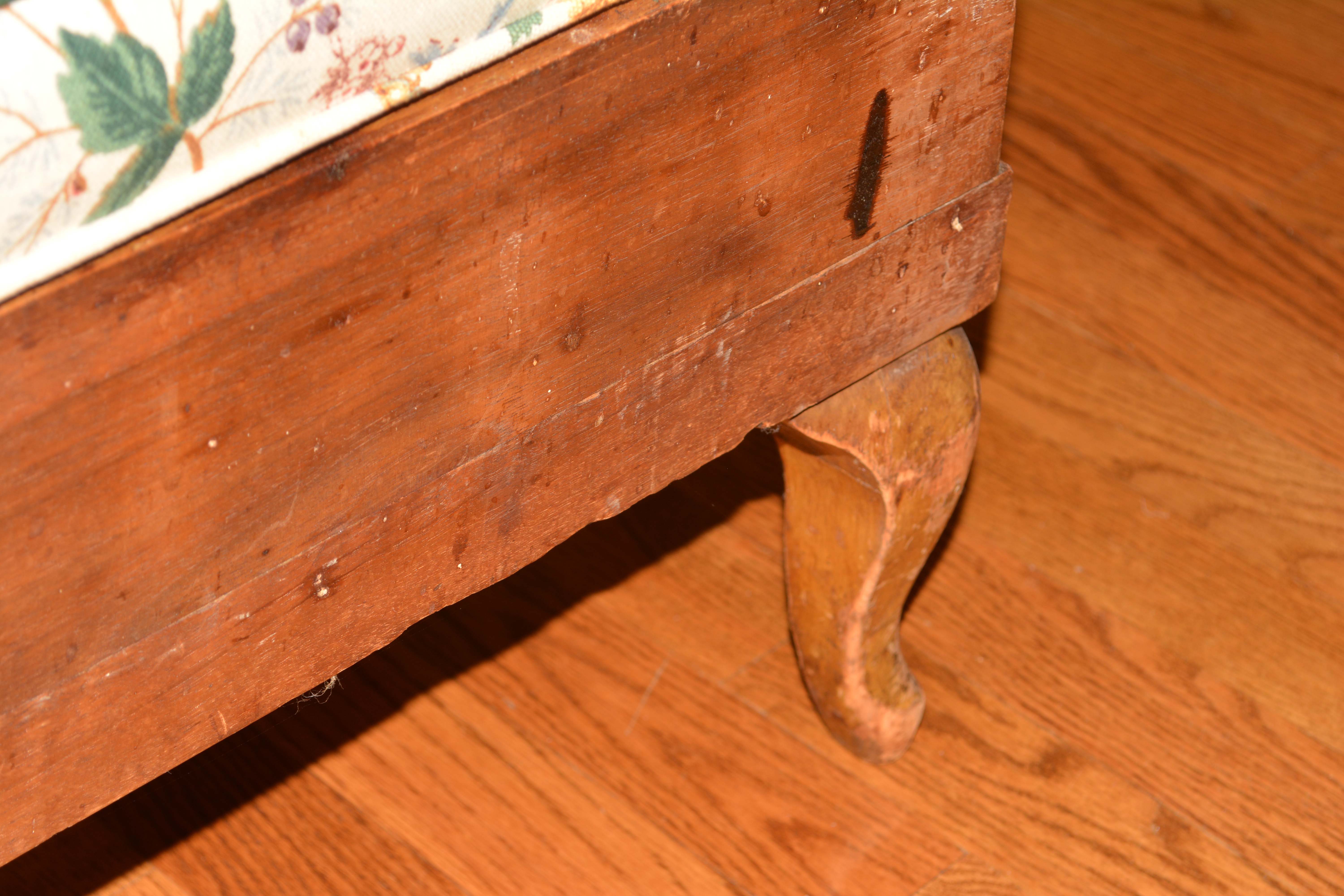 Vintage Floral Upholstered Bench