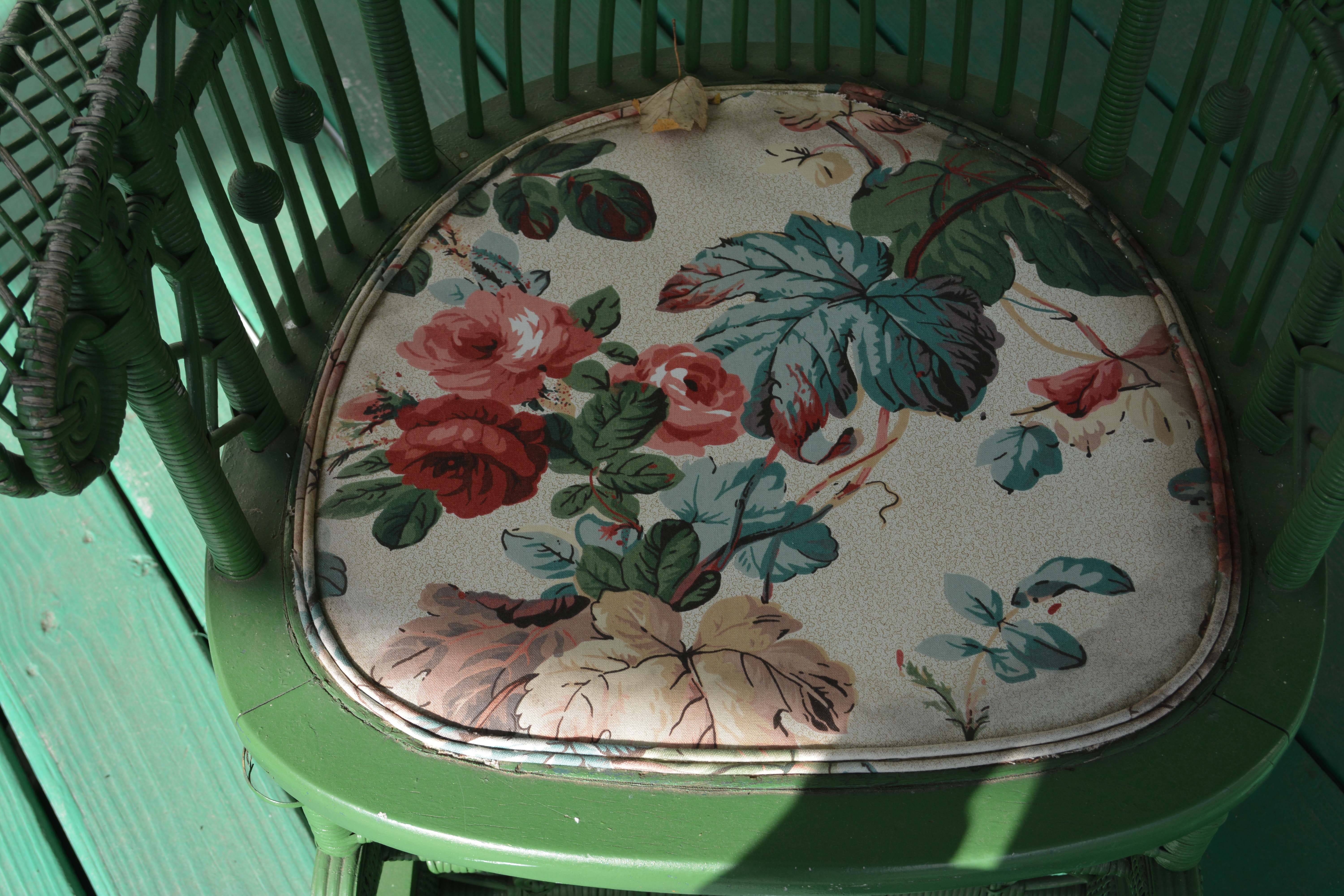 Antique Green Wicker Peacock Platform Rocker