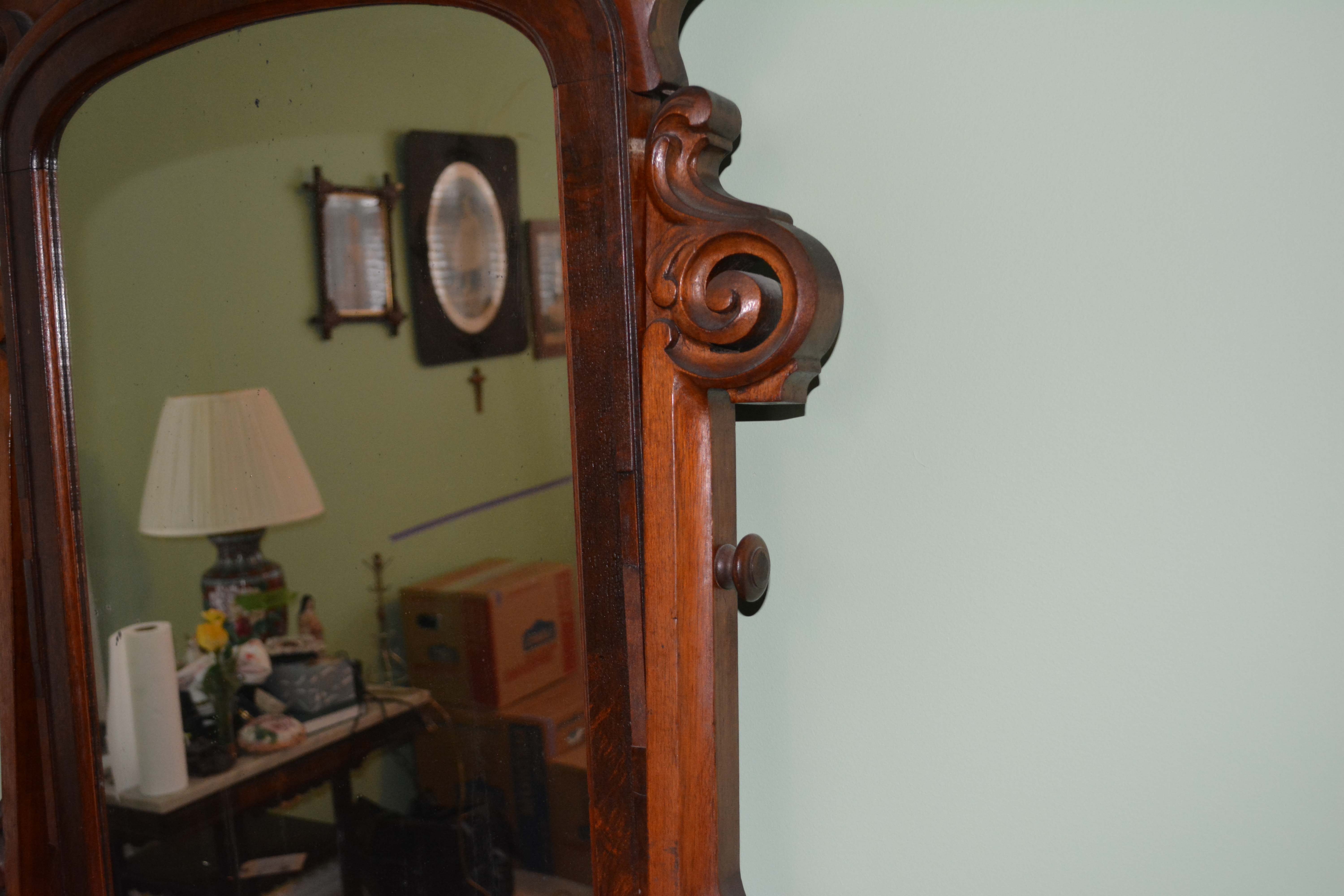 Antique Early Victorian Chest of Drawers with Mirror