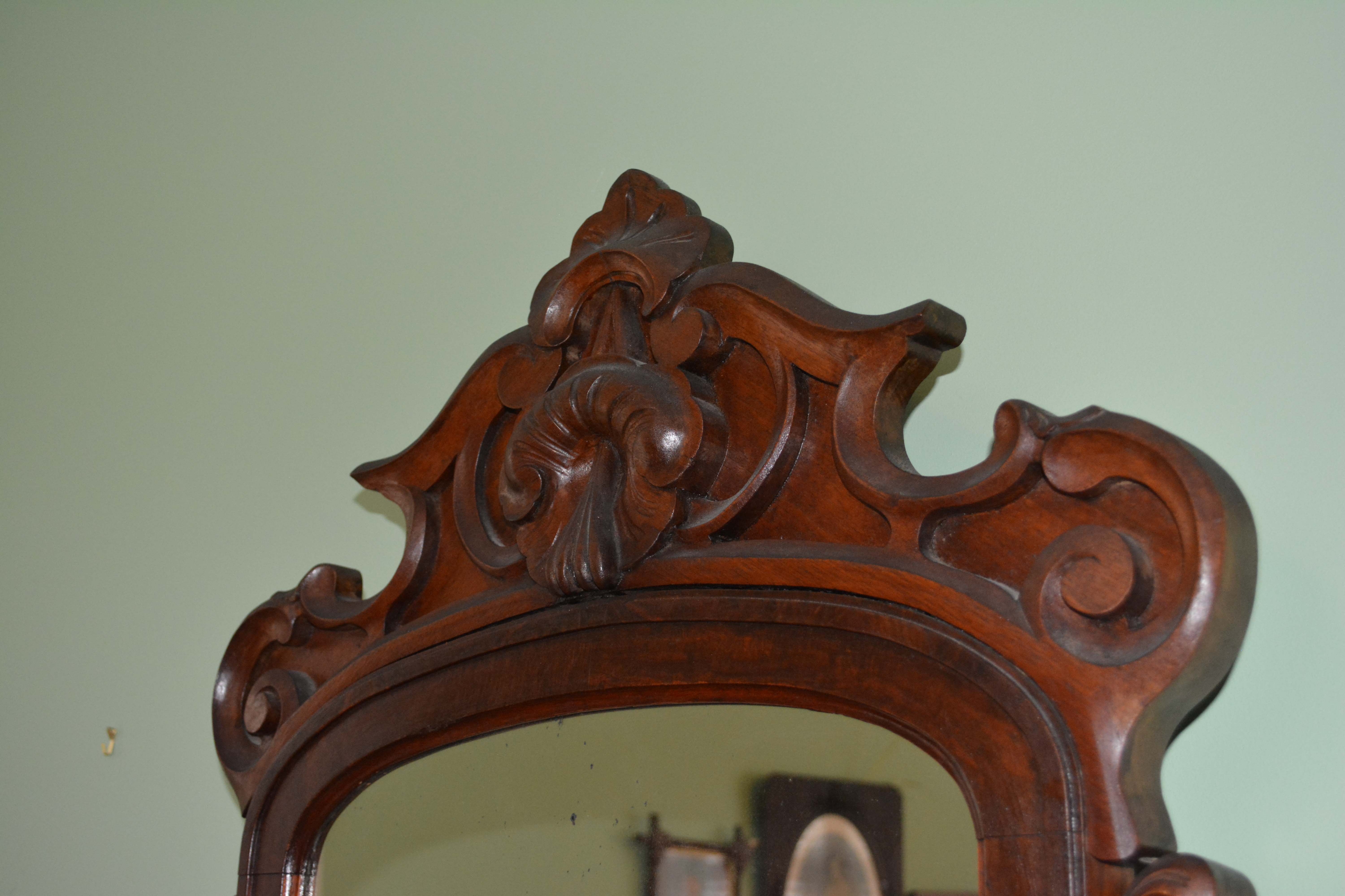 Antique Early Victorian Chest of Drawers with Mirror