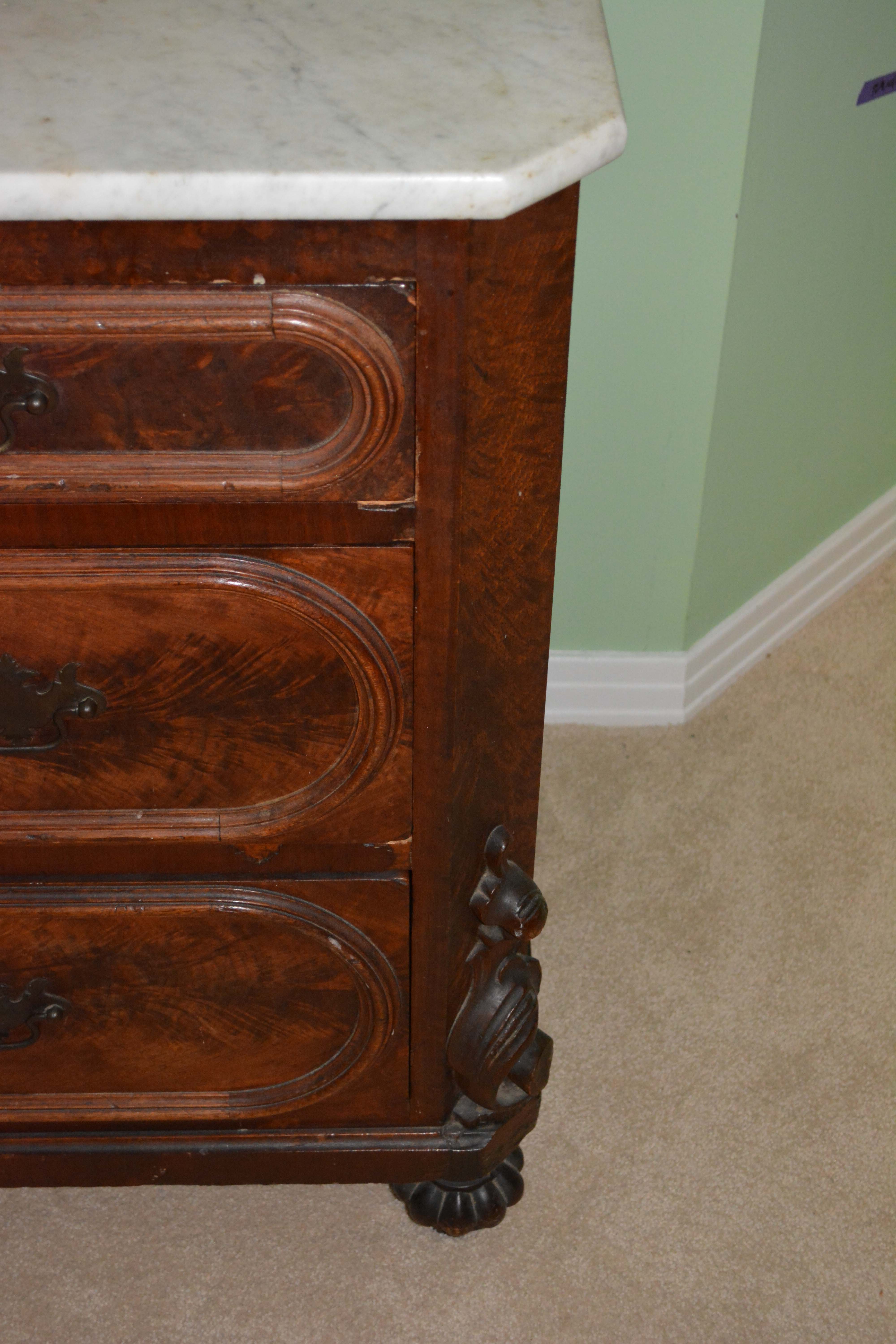 Antique Early Victorian Chest of Drawers with Mirror