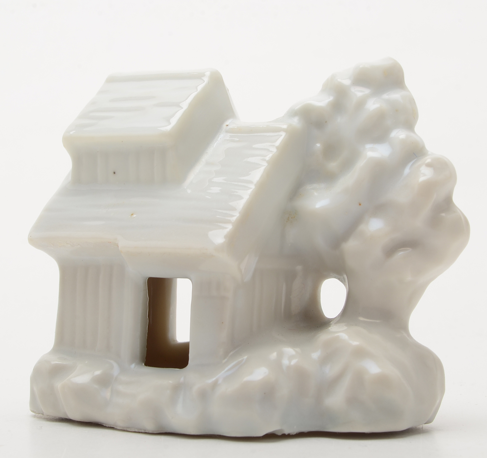 Grouping of Collectibles Including Princess Beatrice Commemorative Birth Cup