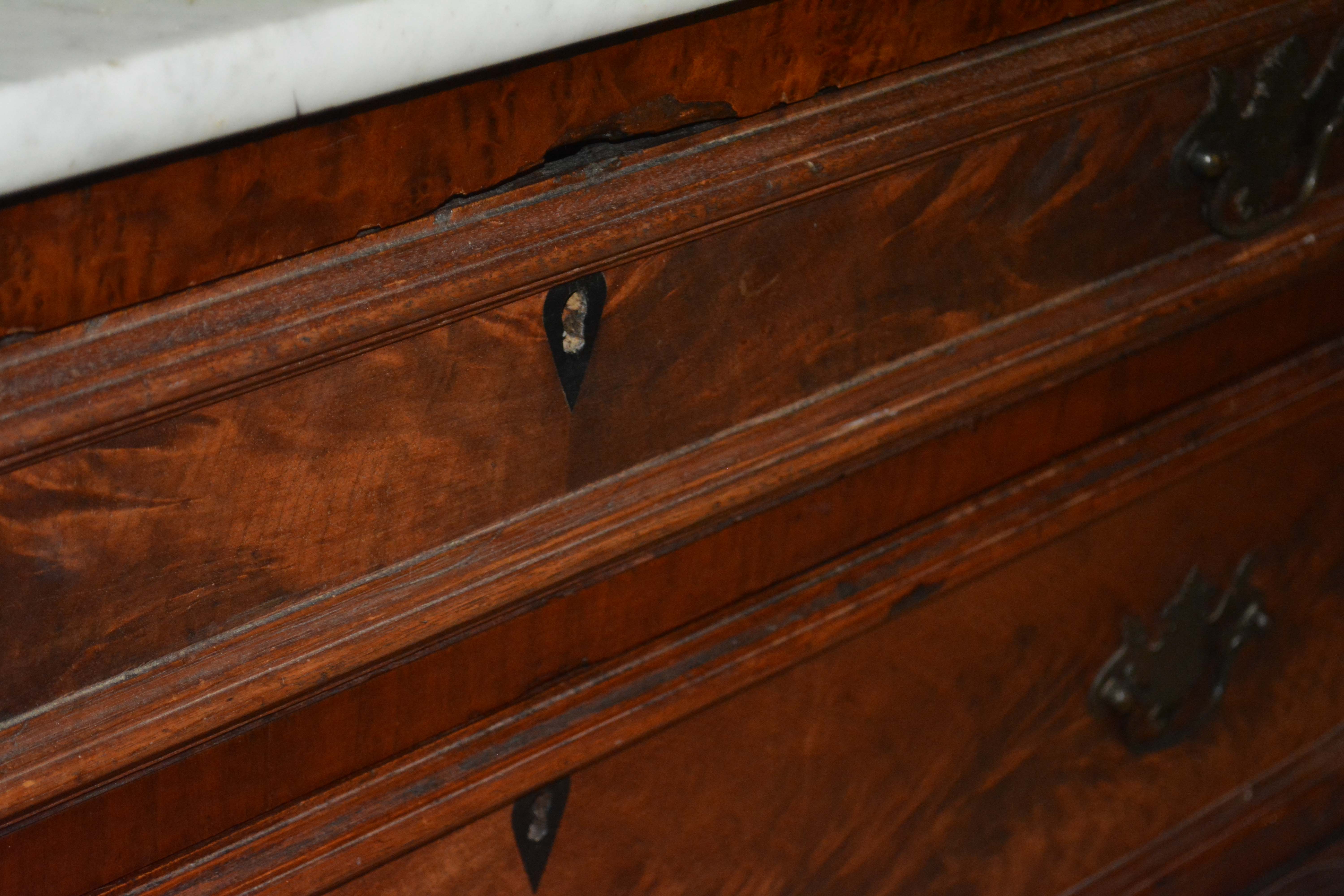 Antique Early Victorian Chest of Drawers with Mirror