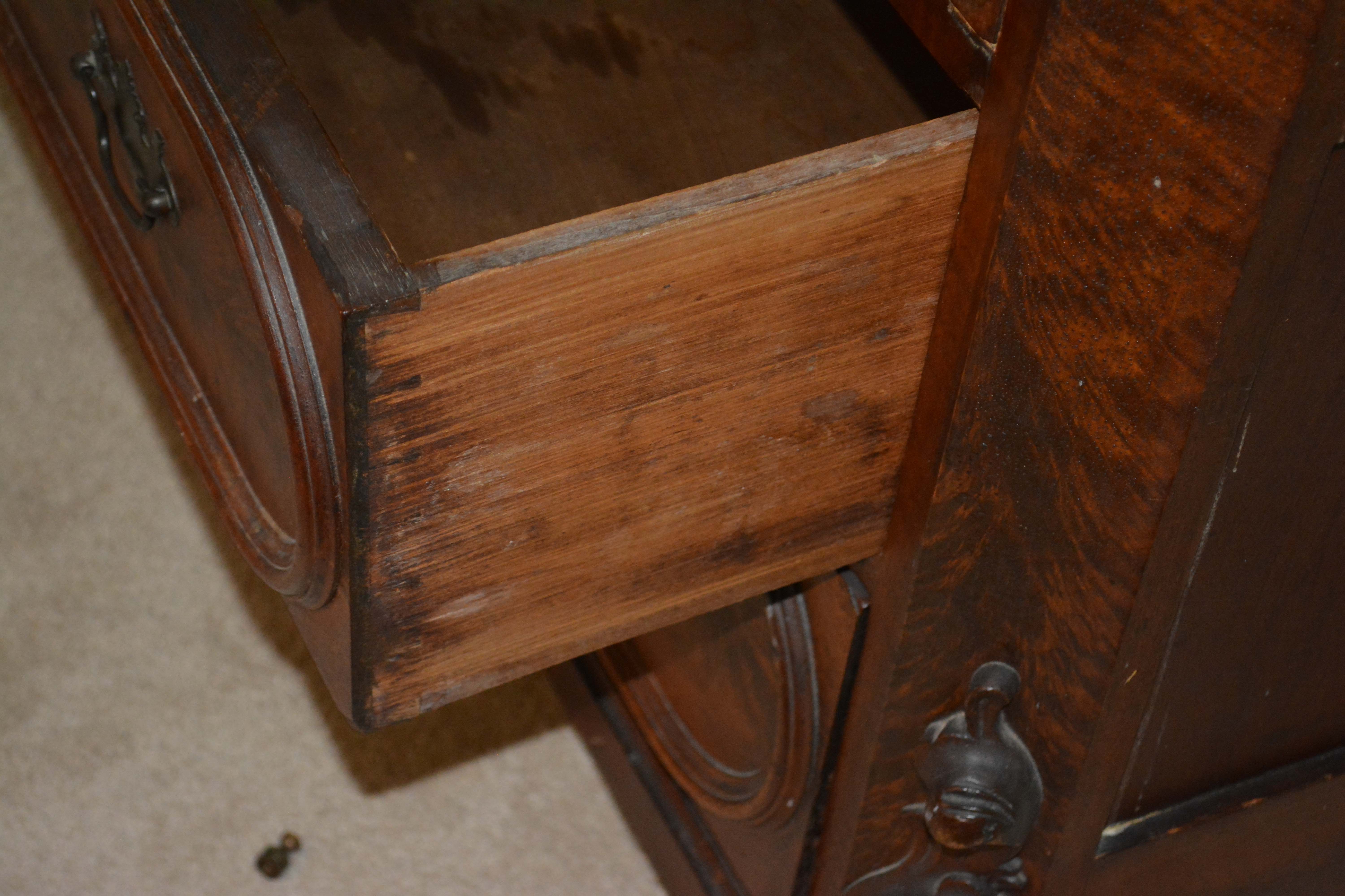 Antique Early Victorian Chest of Drawers with Mirror