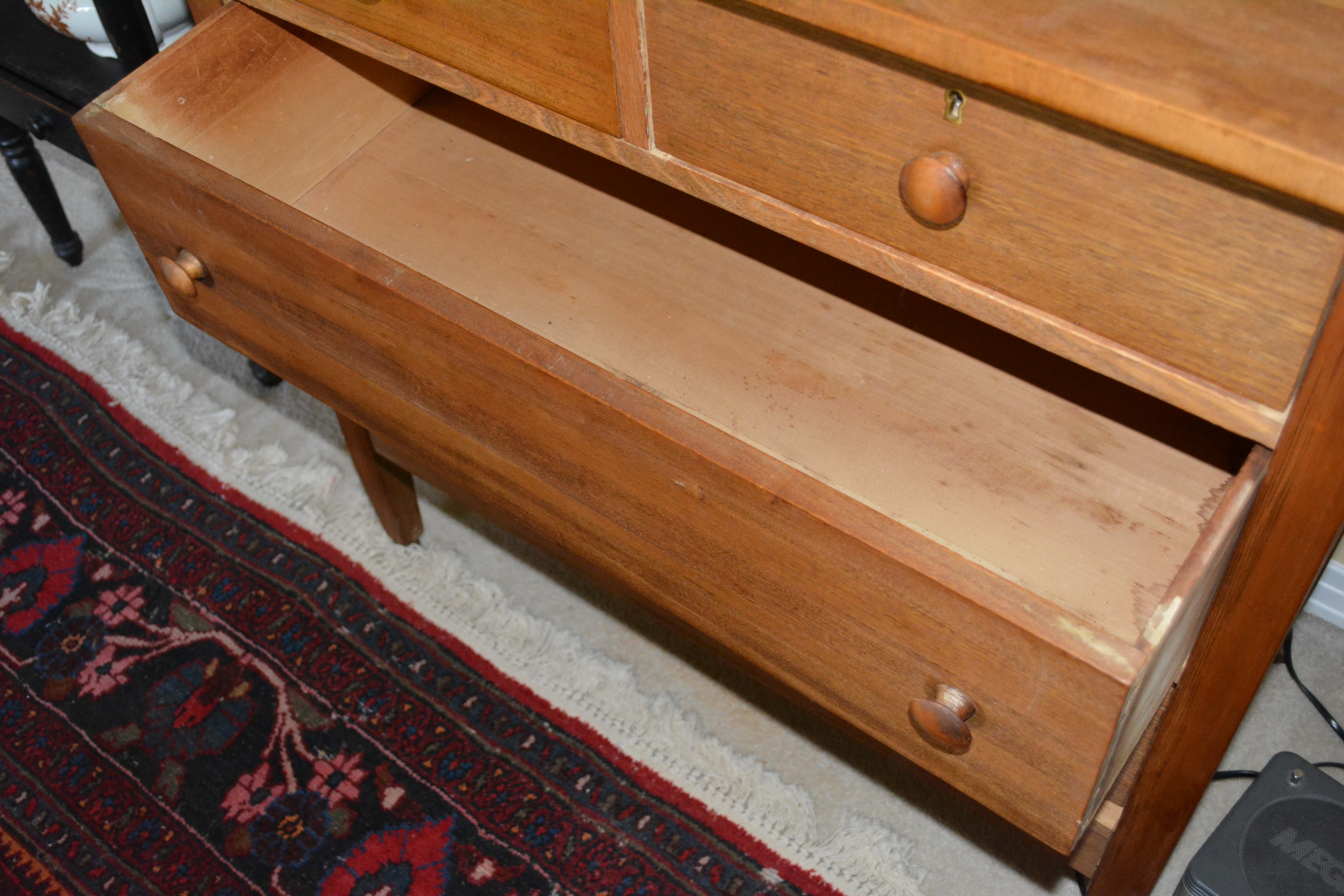 Vintage Mirrored Chest of Drawers