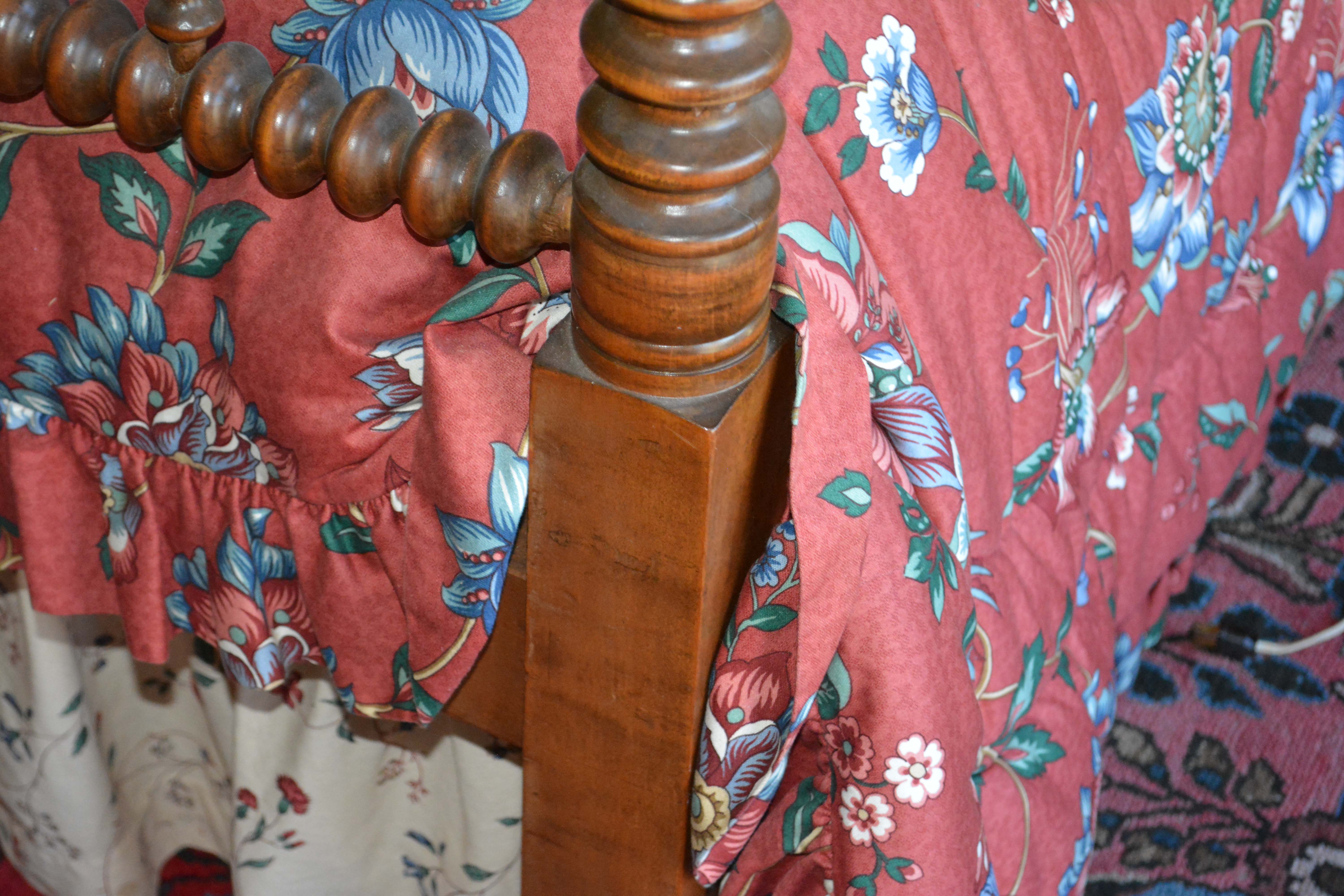 Early Victorian Maple Spool-Turned Bed Frame