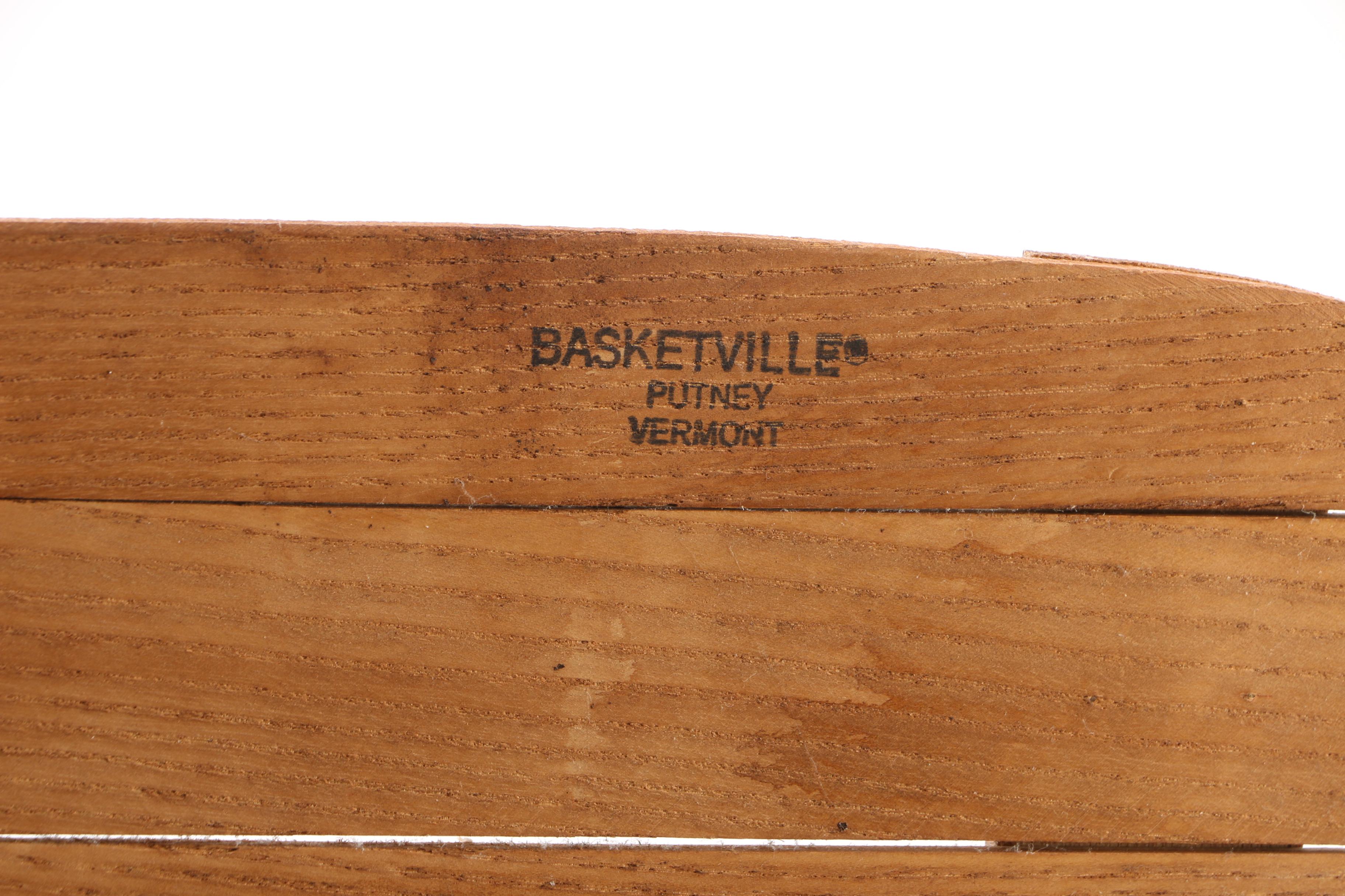 Basketville Vermont Picnic Basket with Small Table Insert