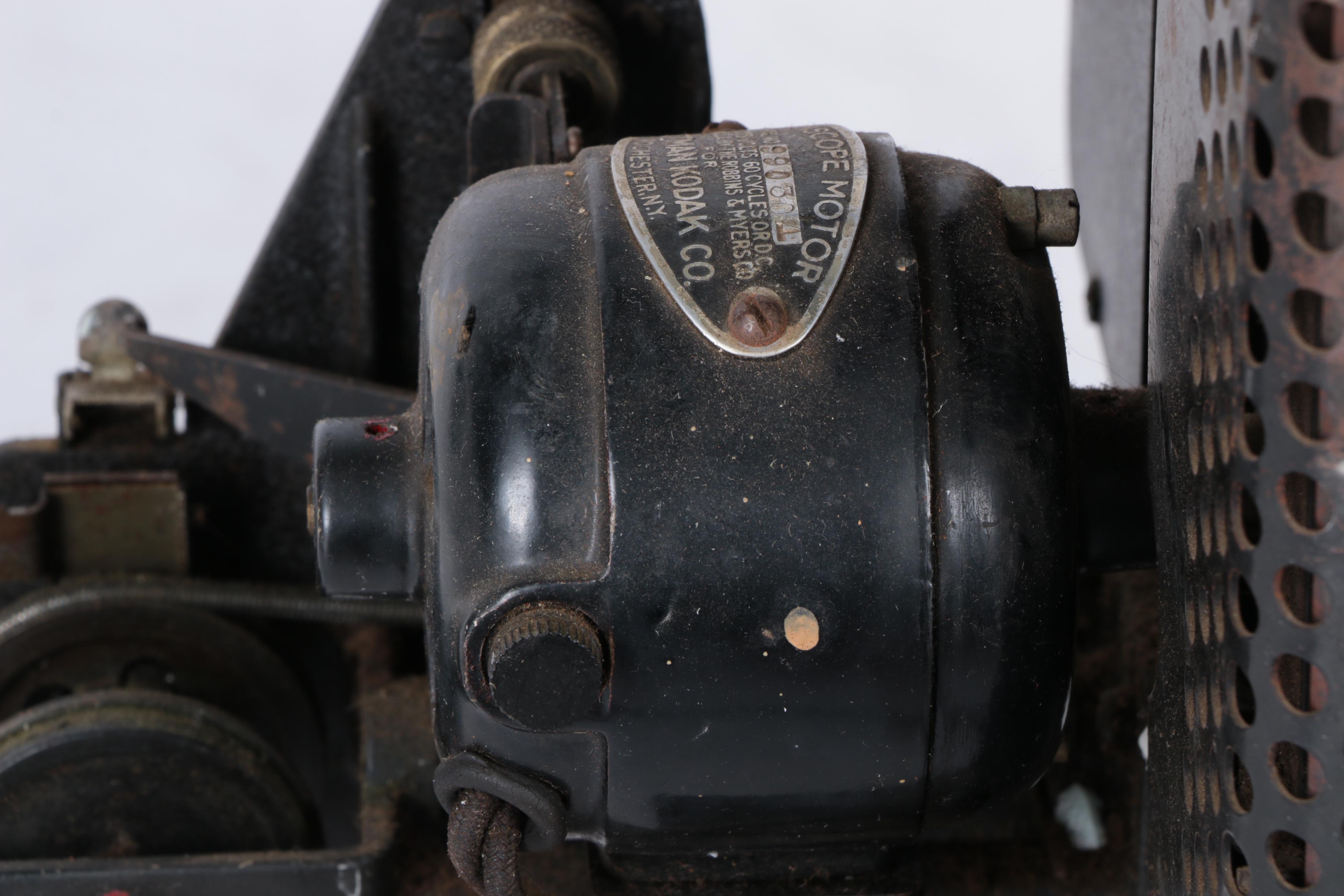 Vintage Eastman Kodak Kodascope 16mm Projector