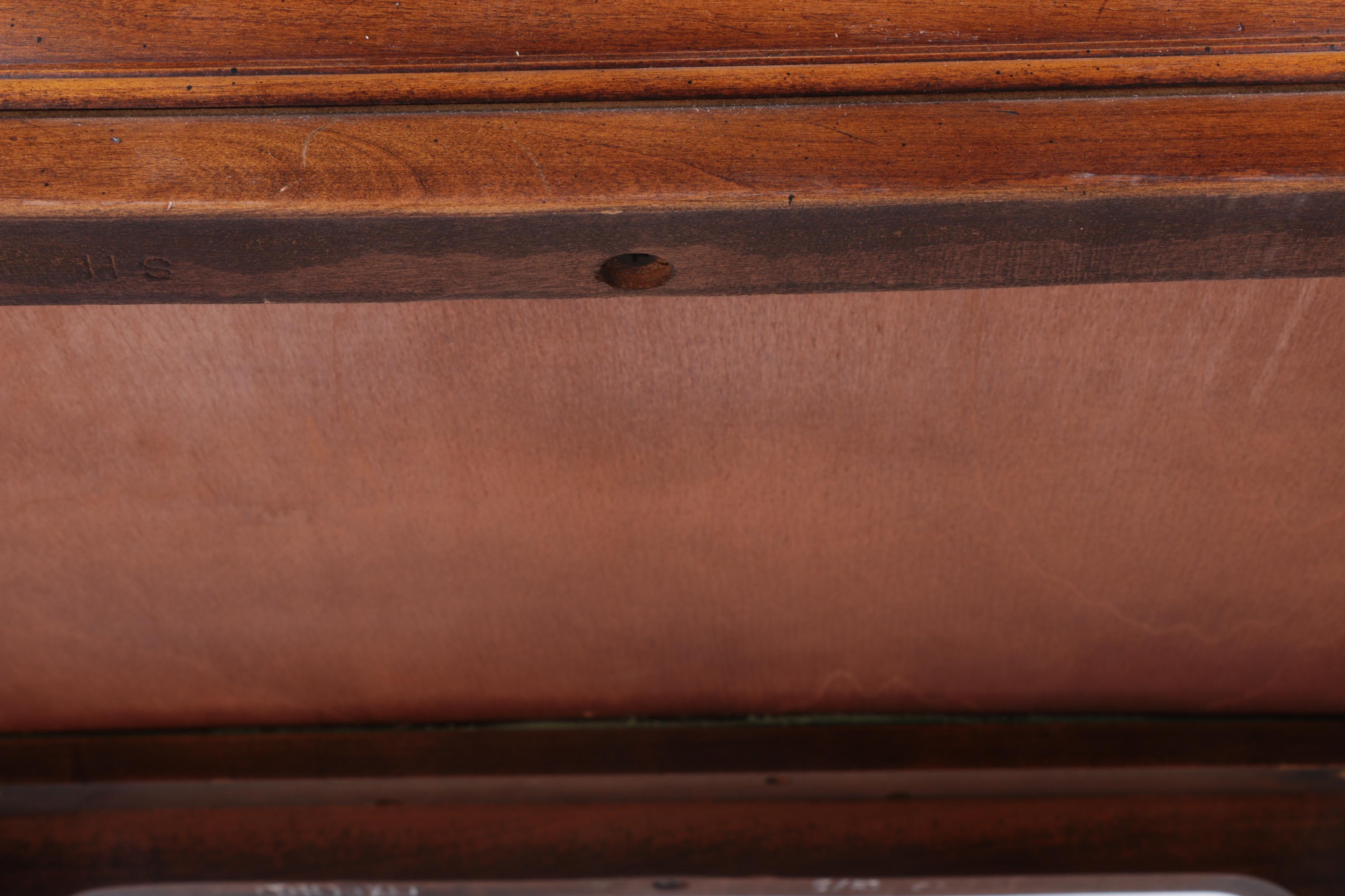 Queen Anne Style Display Side Table