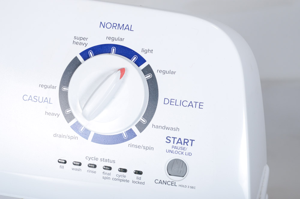 Amana Top Load Washer in Cream