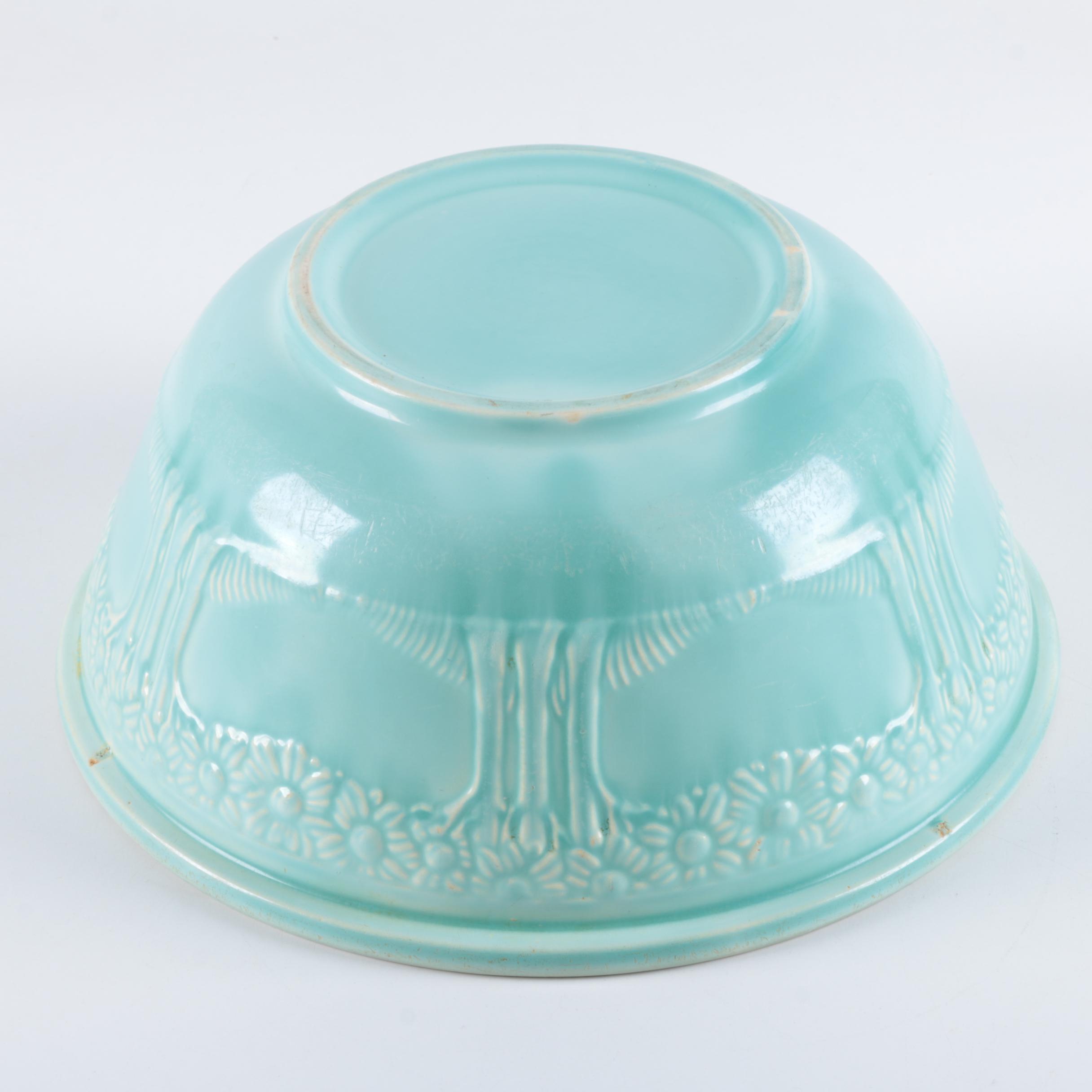 Vintage Homer Laughlin "Apple Tree Green" Nesting Bowl Set