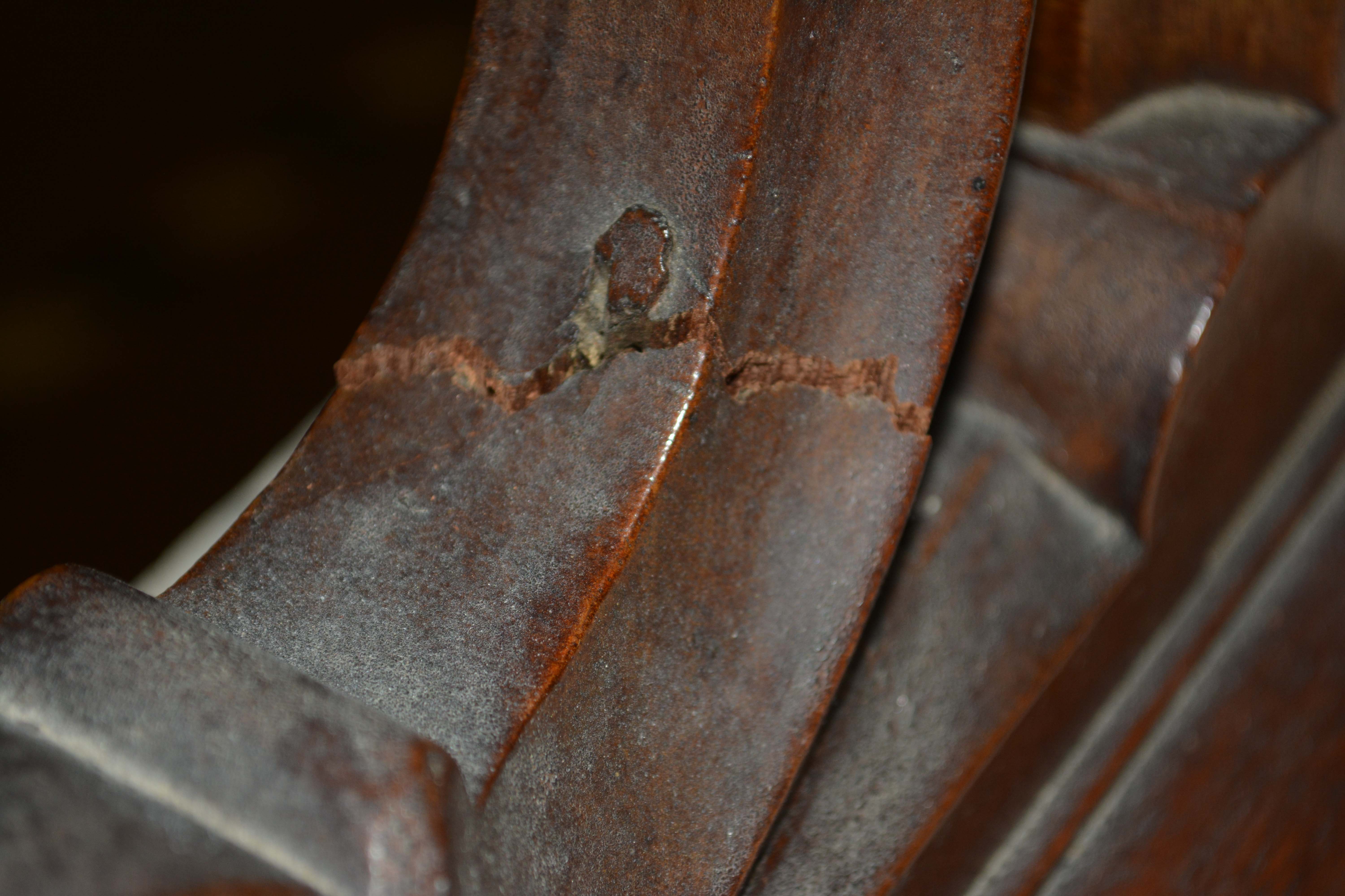 Antique Early Victorian Chest of Drawers with Mirror