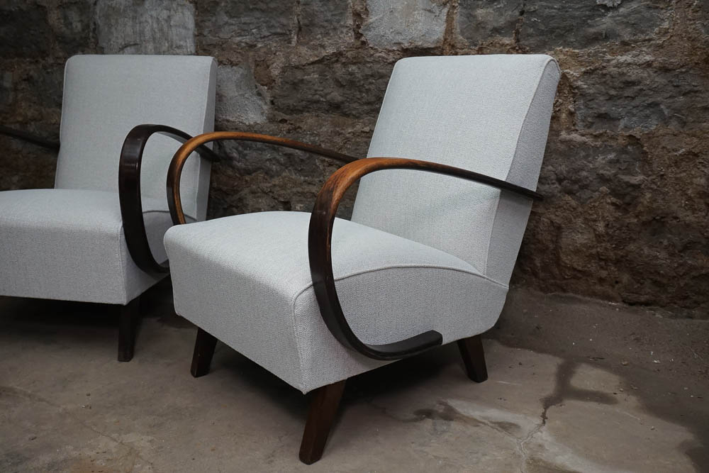Modern Style Upholstered Armchairs by Calounictvi