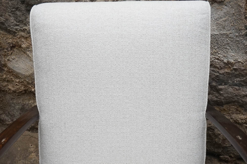 Modern Style Upholstered Armchairs by Calounictvi