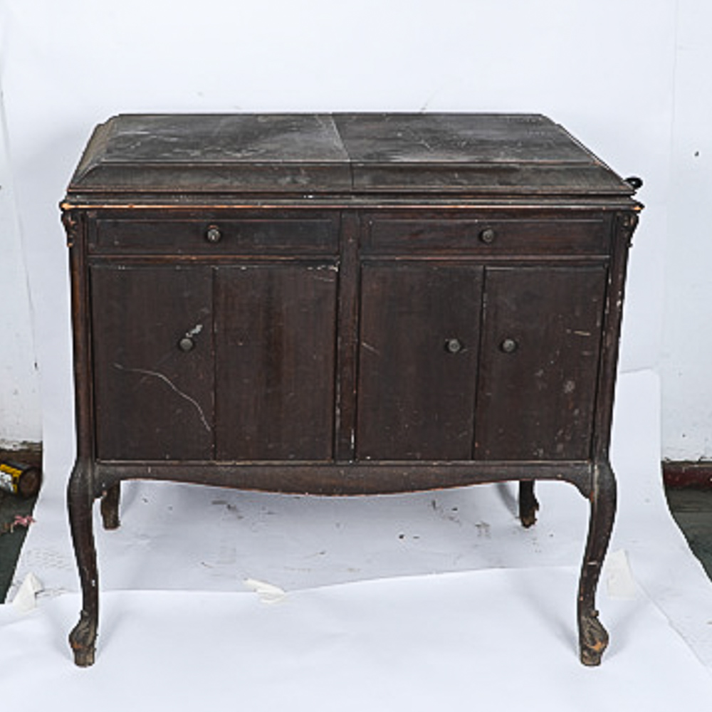 Antique Wurlitzer Victrola Phonograph Console