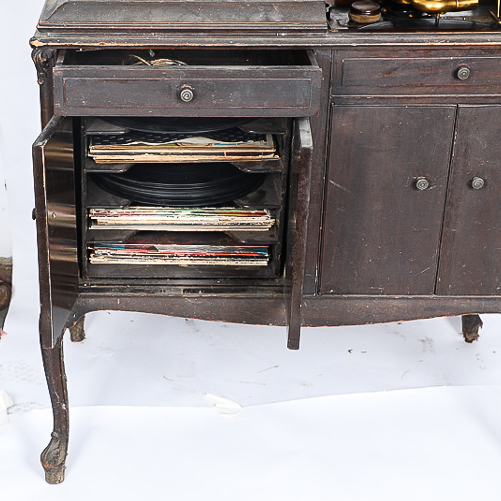 Antique Wurlitzer Victrola Phonograph Console