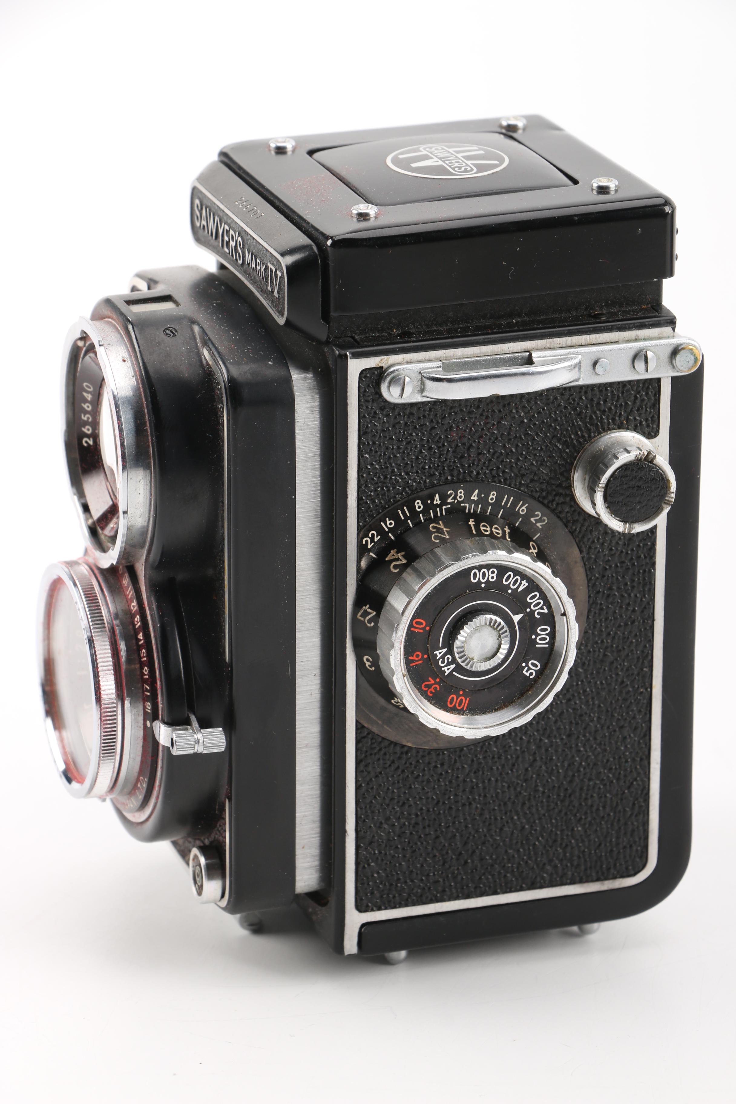 Vintage Sawyer's Mark IV Camera with Case