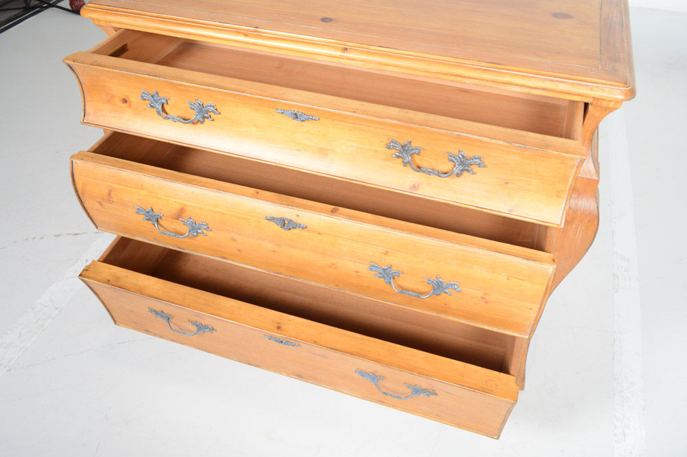 Ethan Allen French Provincial Pine Chest of Drawers