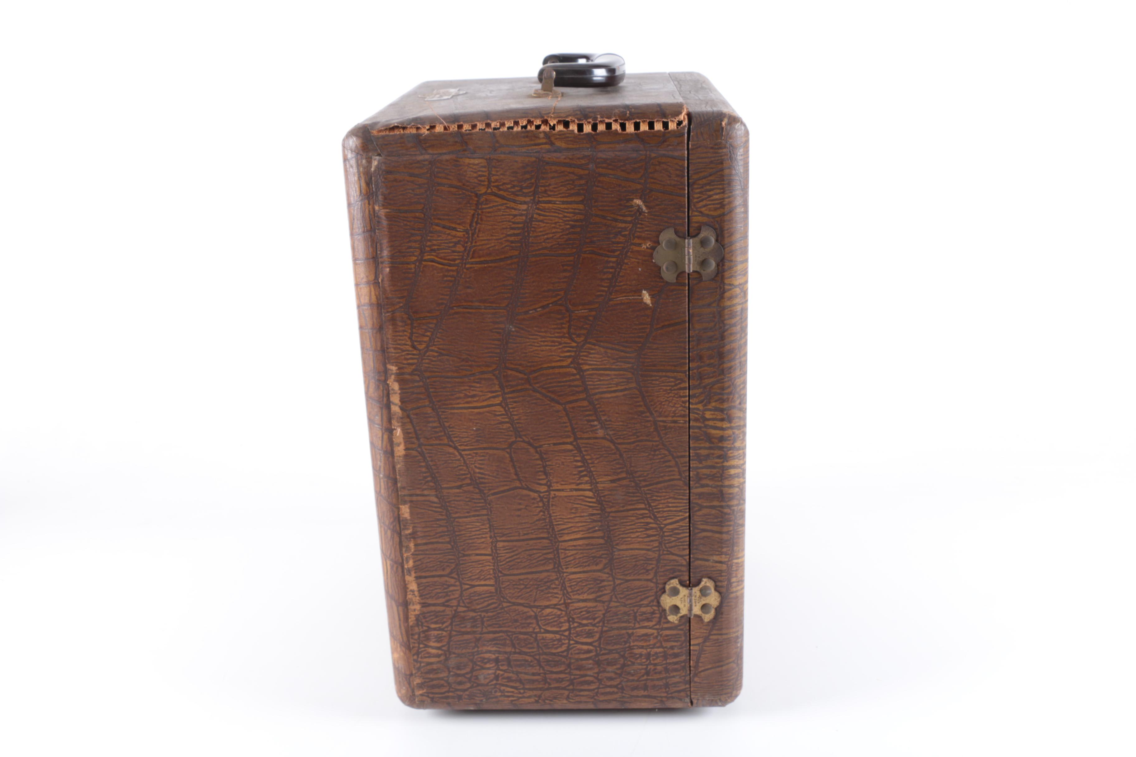 Vintage Keystone K-160 16mm Film Projector