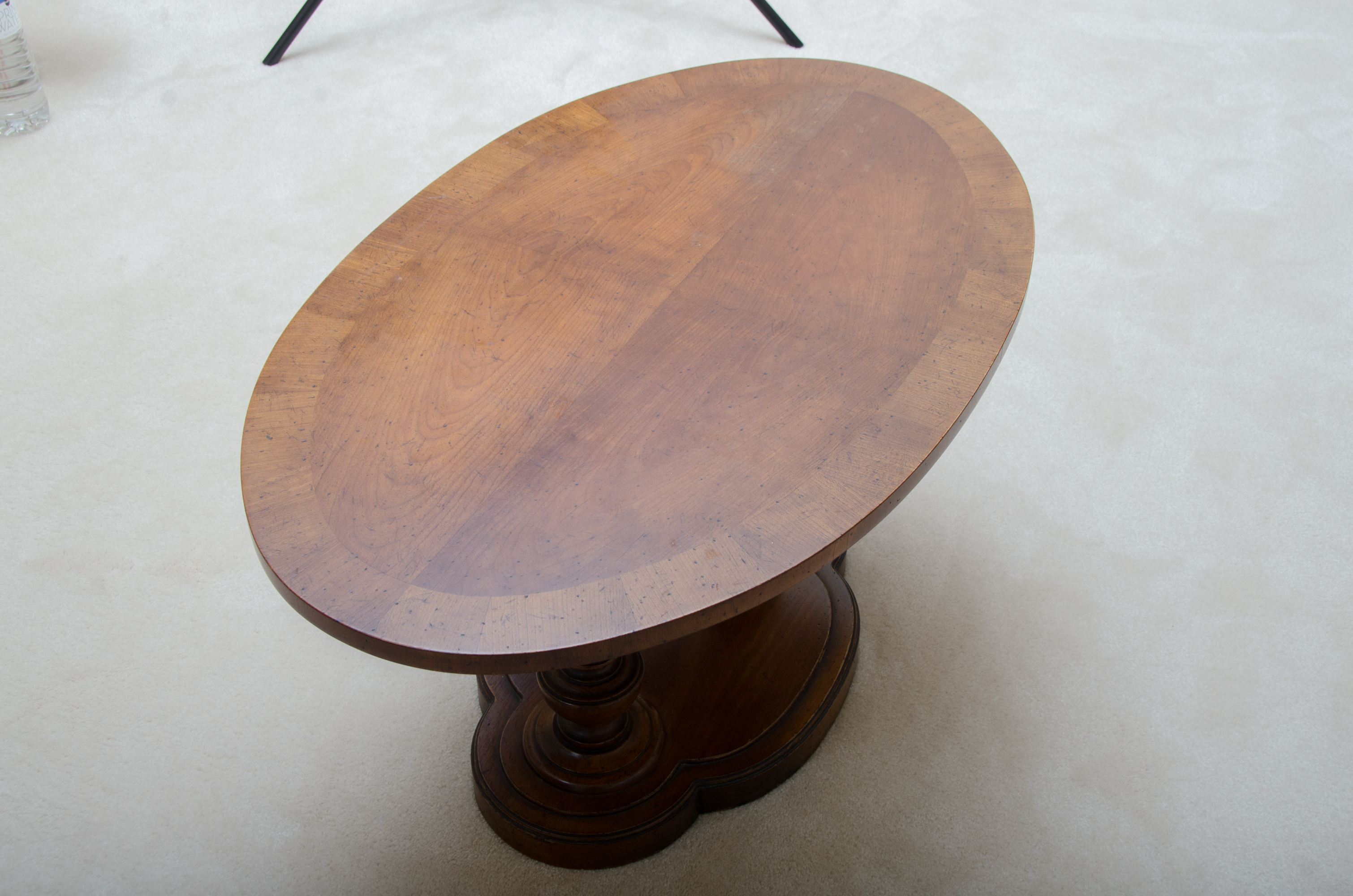 Vintage Traditional Style Coffee Table