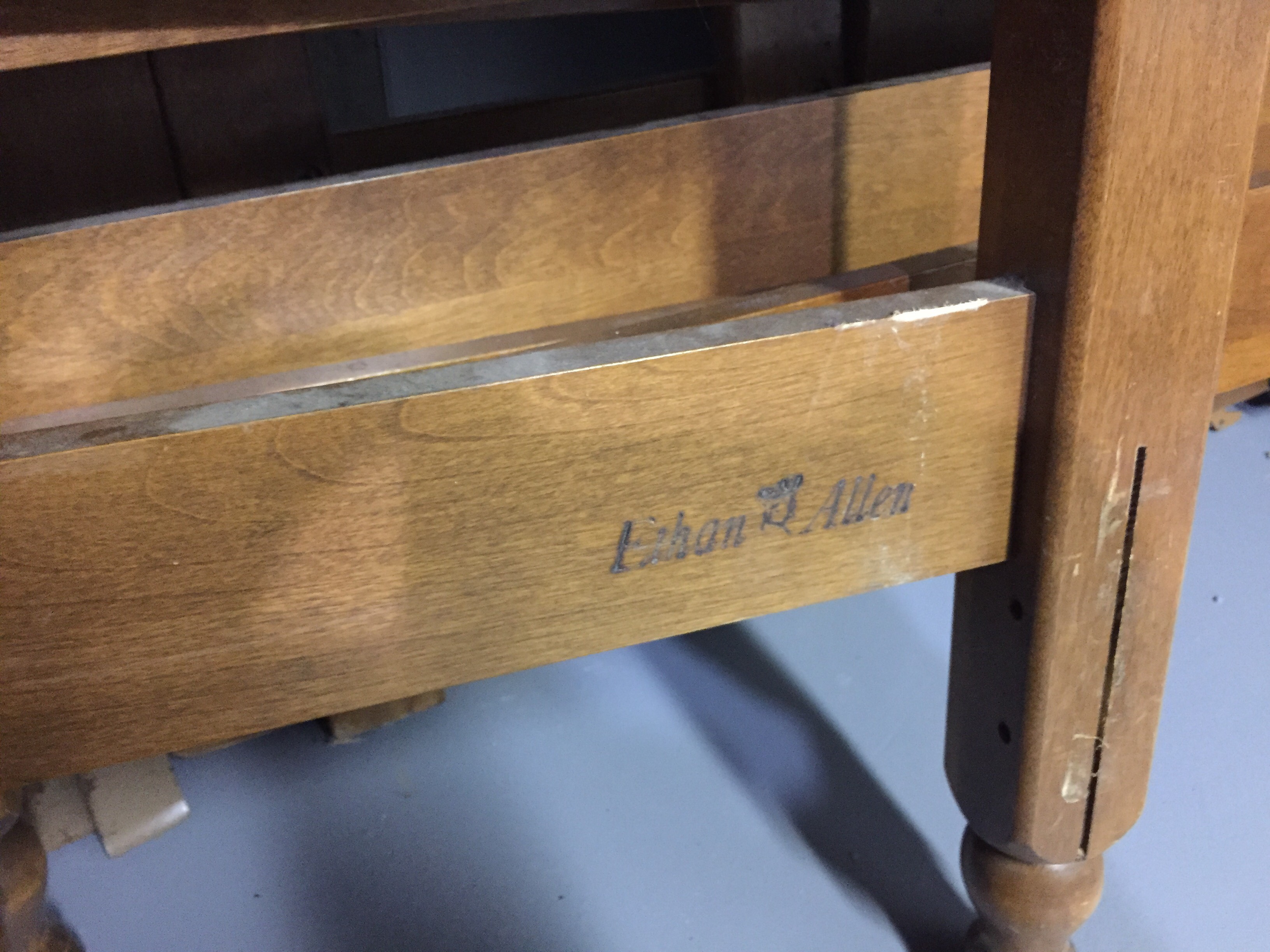 Ethan Allen Colonial Style Maple Twin Size Bunk Beds