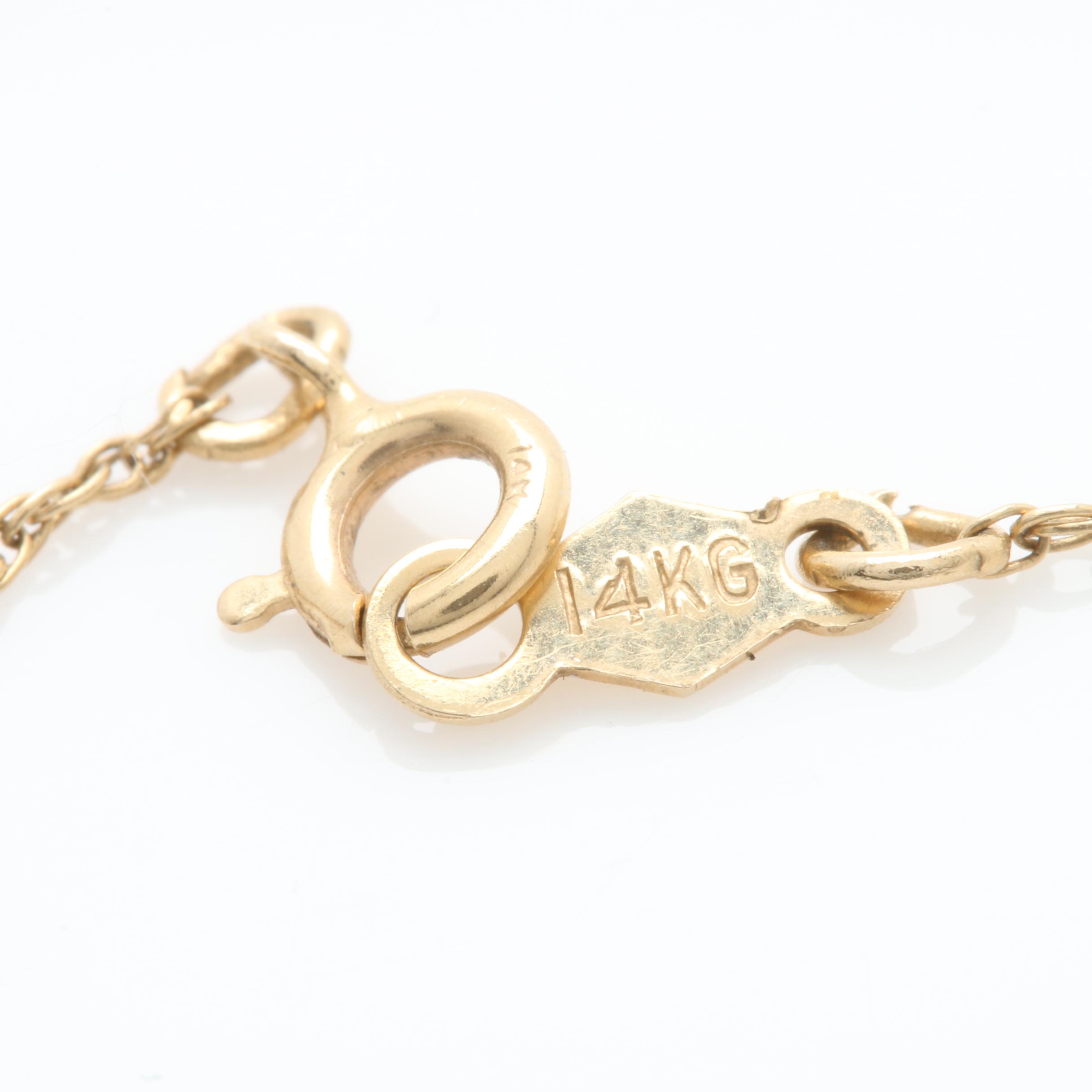 14K Yellow Gold Diamond Pendant Necklace