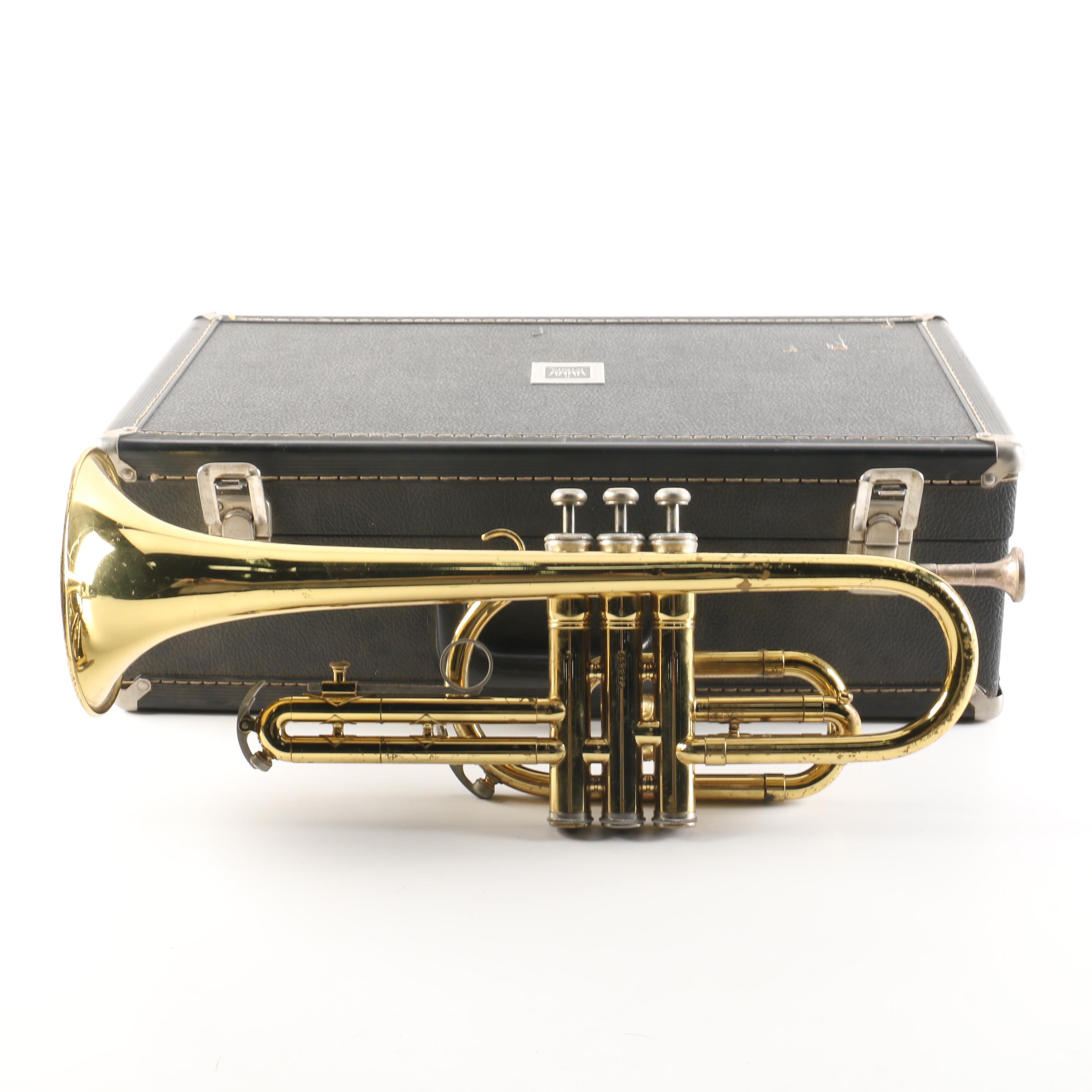 King 602 Trumpet with Case and Marching Lyres