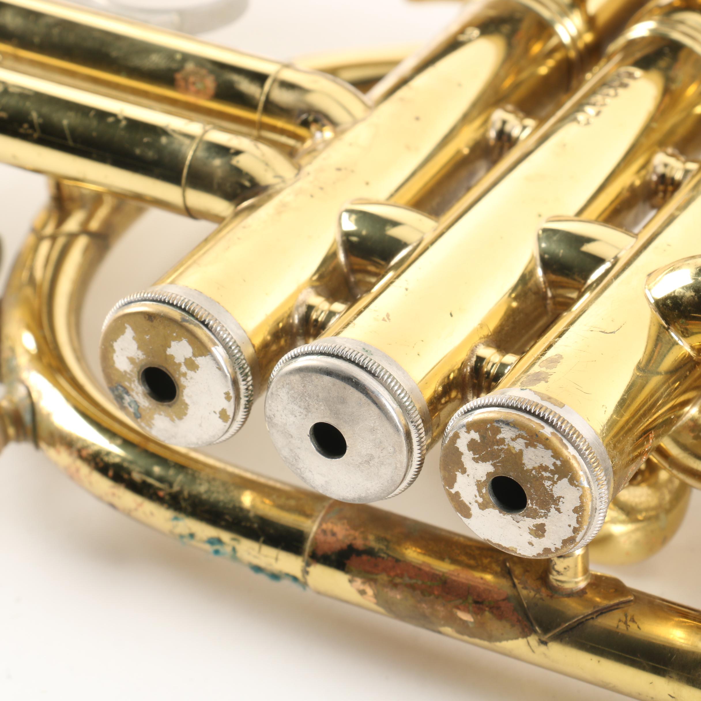King 602 Trumpet with Case and Marching Lyres