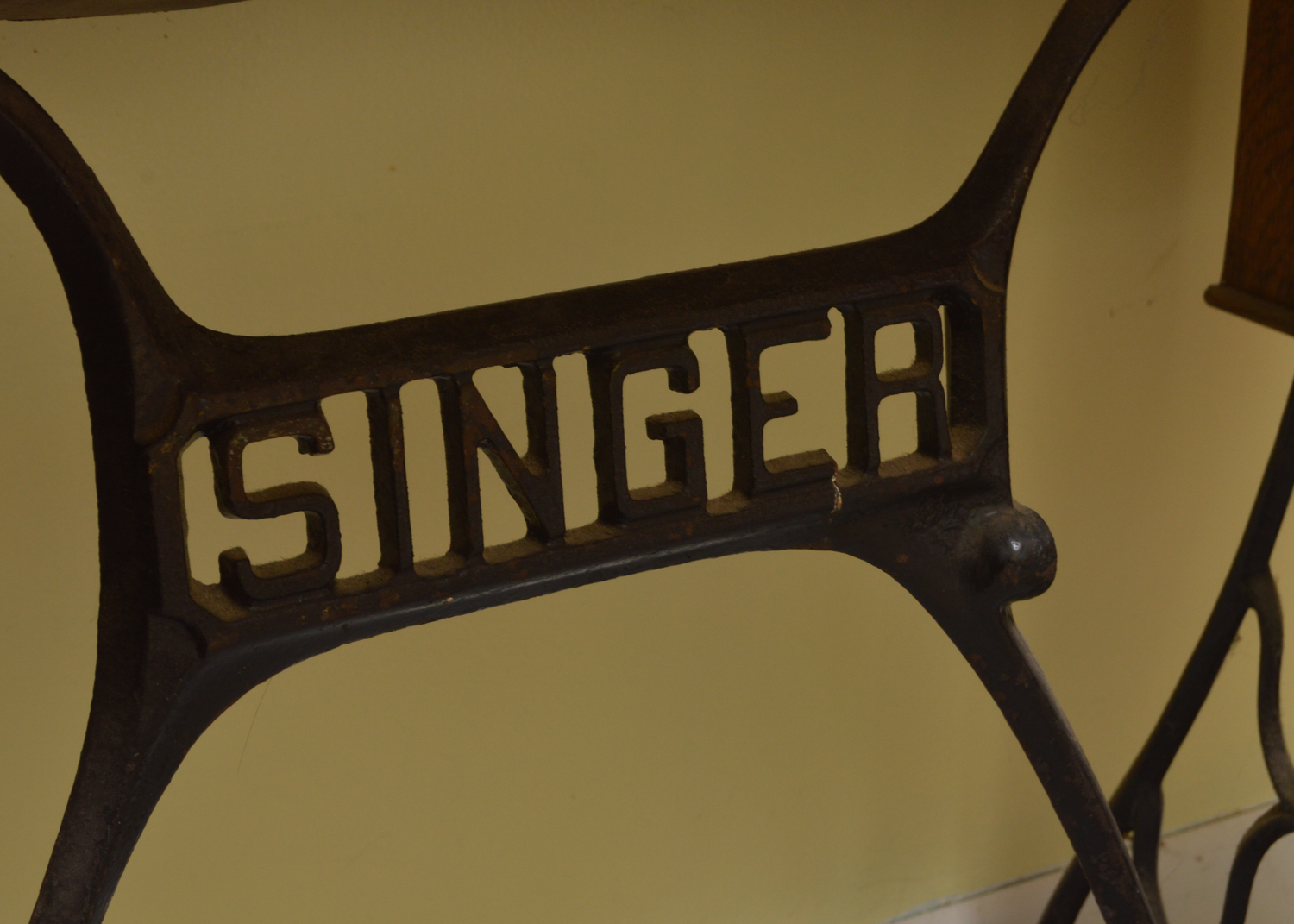 Antique Singer Treadle Cabinet