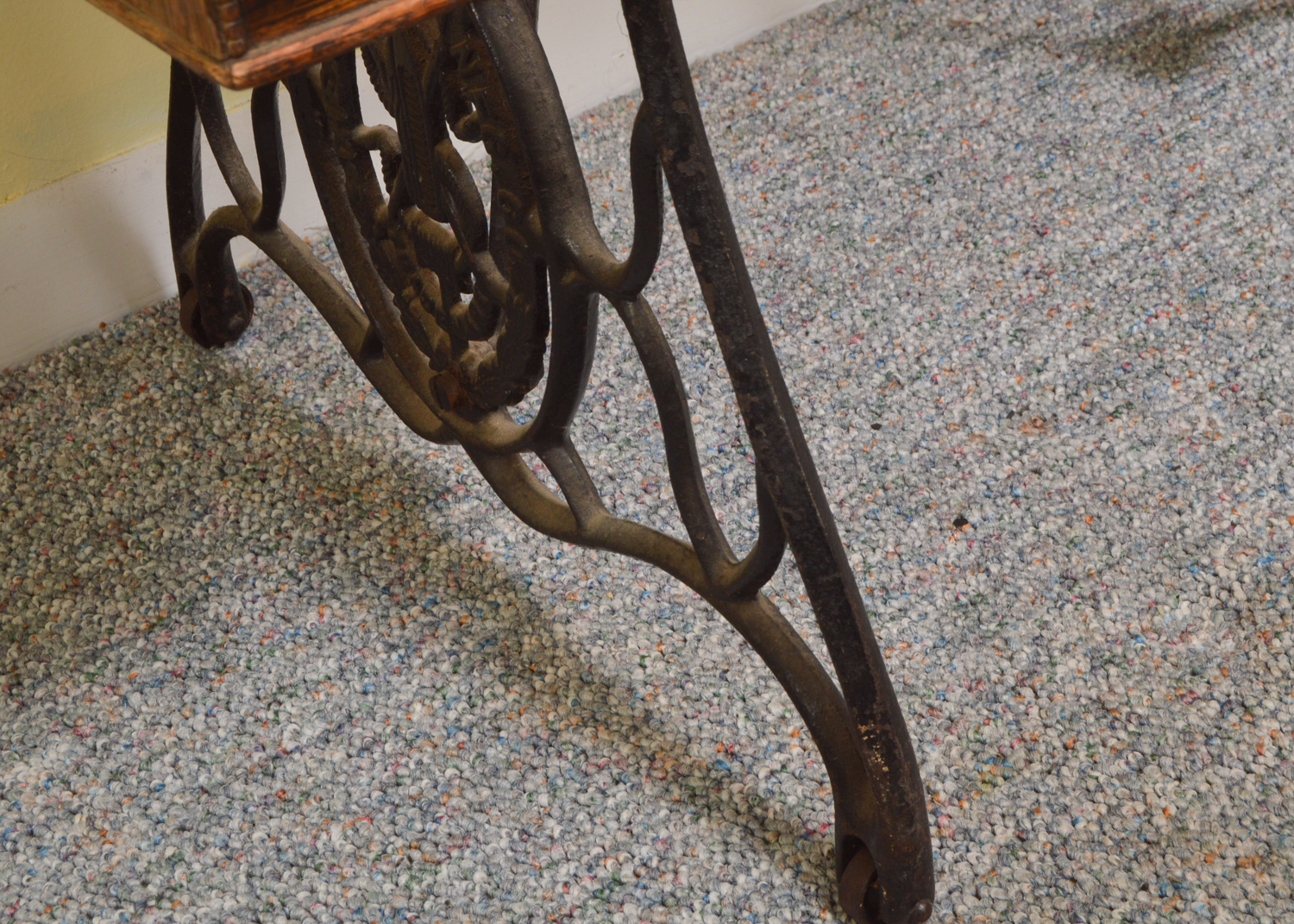 Antique Singer Treadle Cabinet