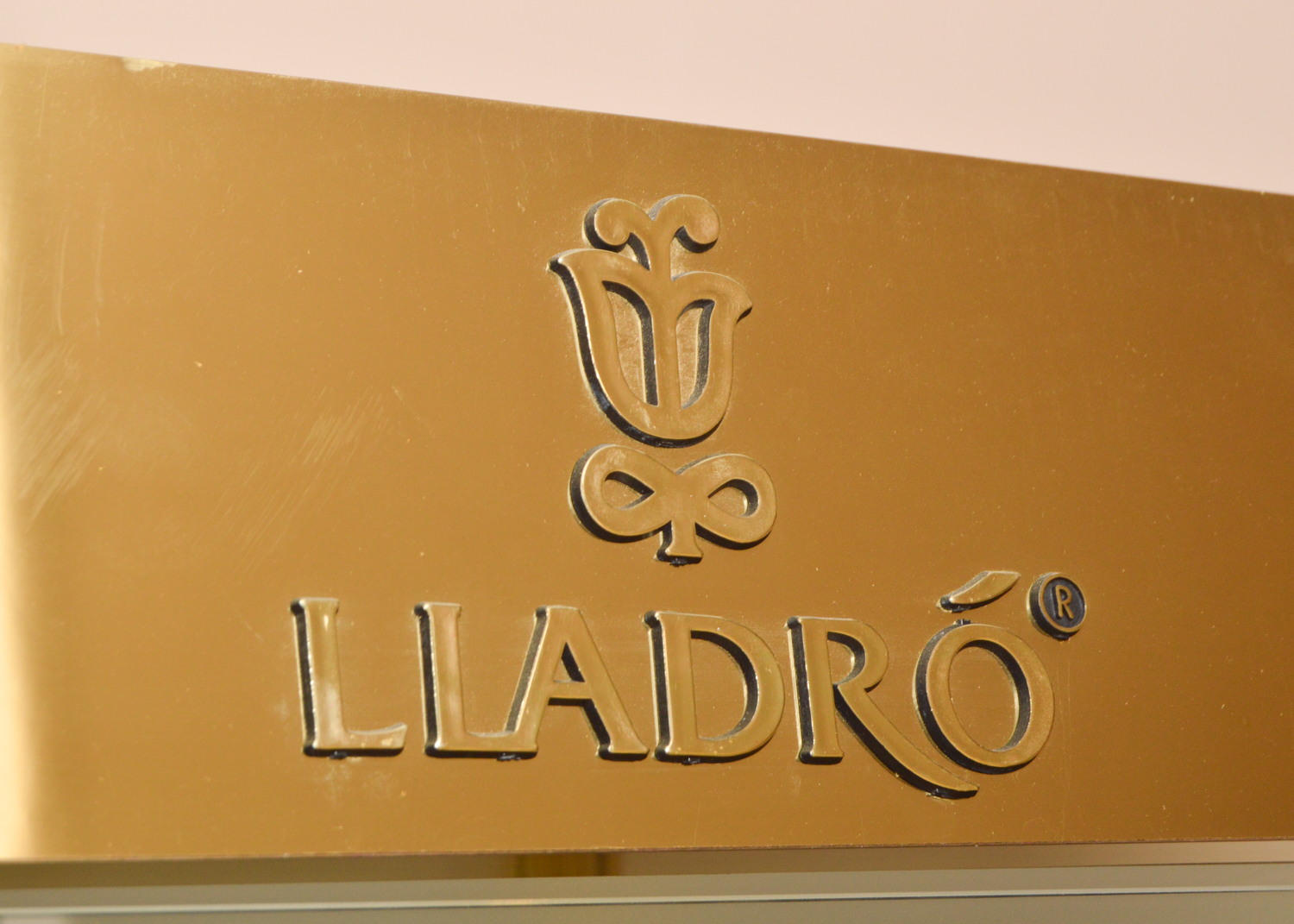 Metal and Glass Retail Display Cabinet by Lladró