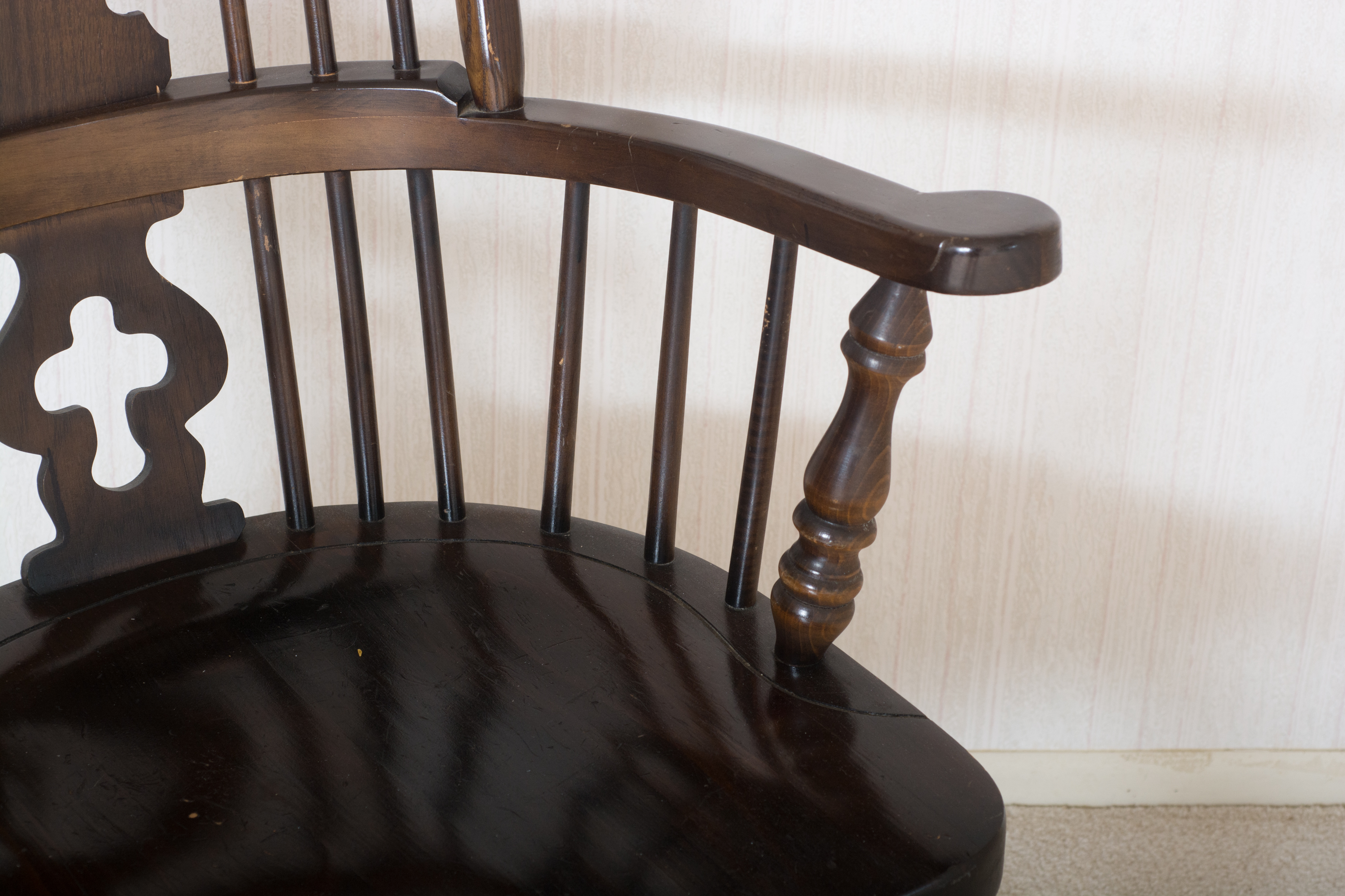 Vintage English Windsor Style Dining Table with Chairs by Virginia House