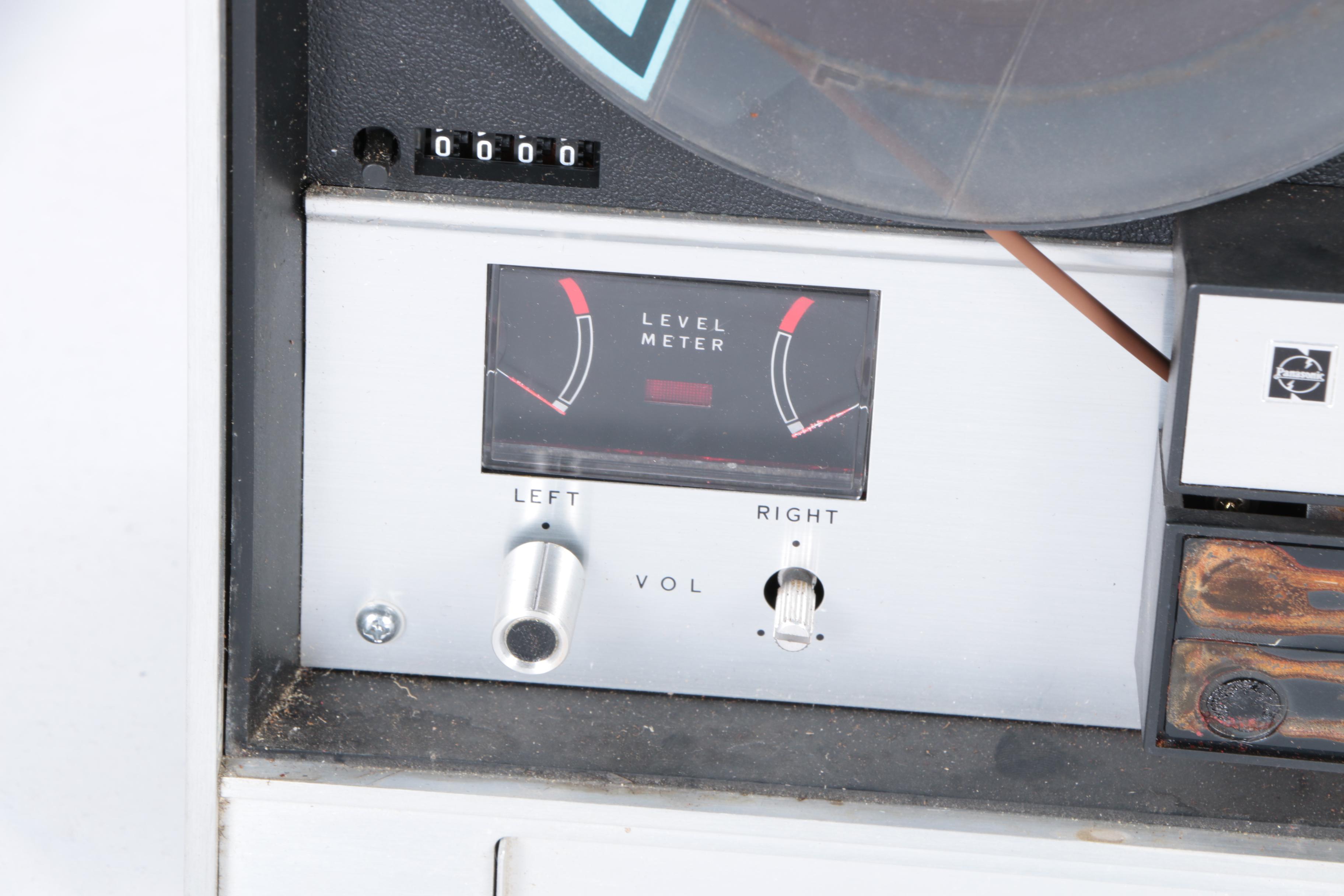 Vintage Panasonic RS-7635 FM/AM Stereo Tape Recorder