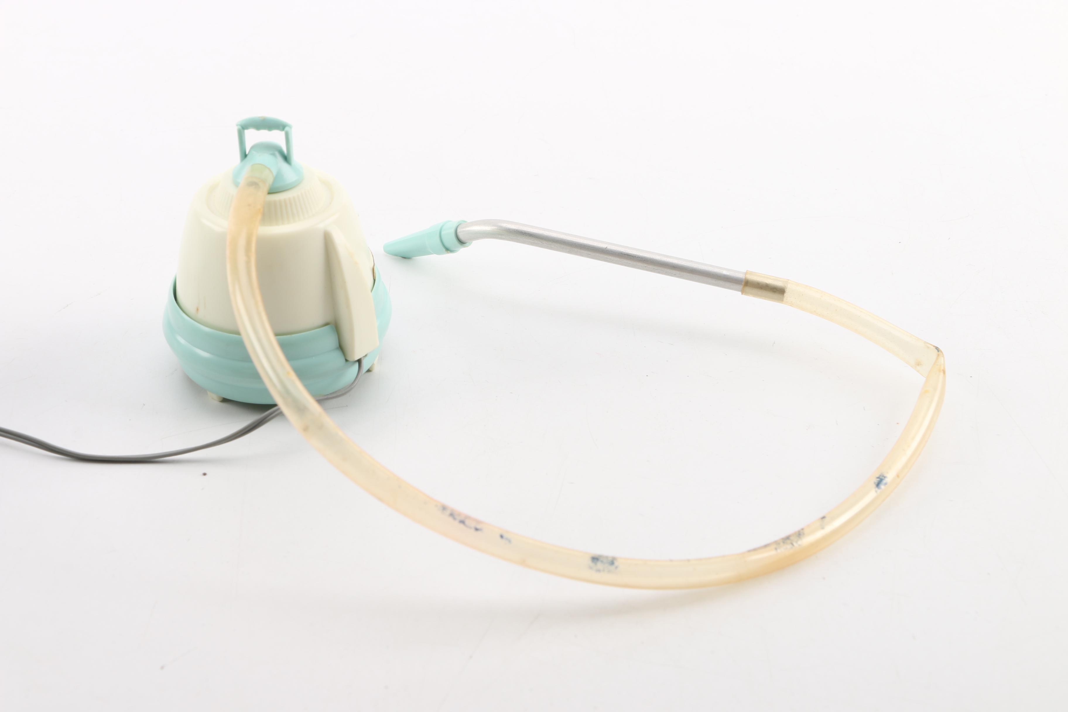 1950s Bachmann Kiddypliance Vacuum Cleaner