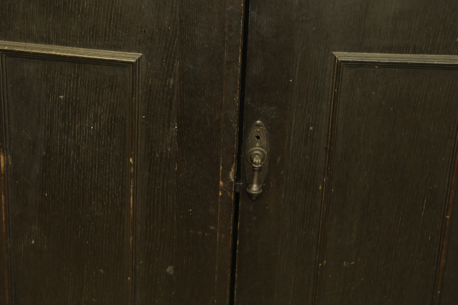 Antique Late Victorian Oak Cabinet