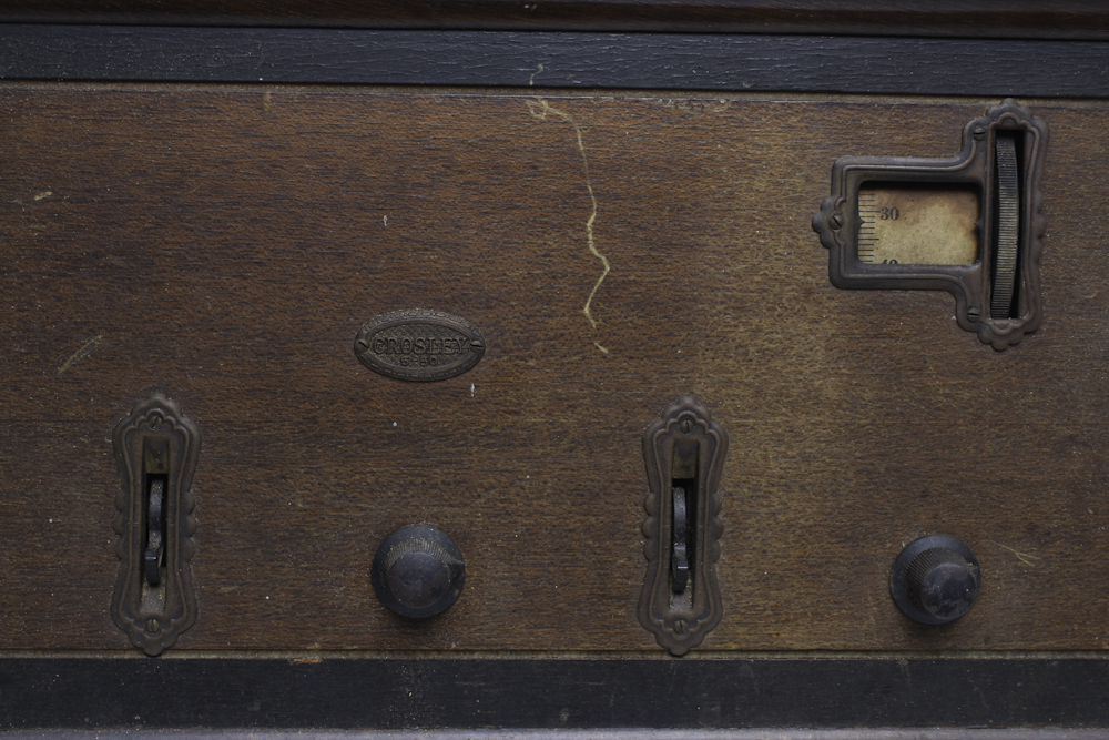 Vintage Crosley Model 5-50 Tube Radio