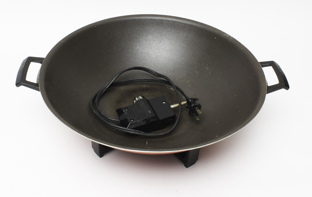 Vintage West Bend Electric Wok