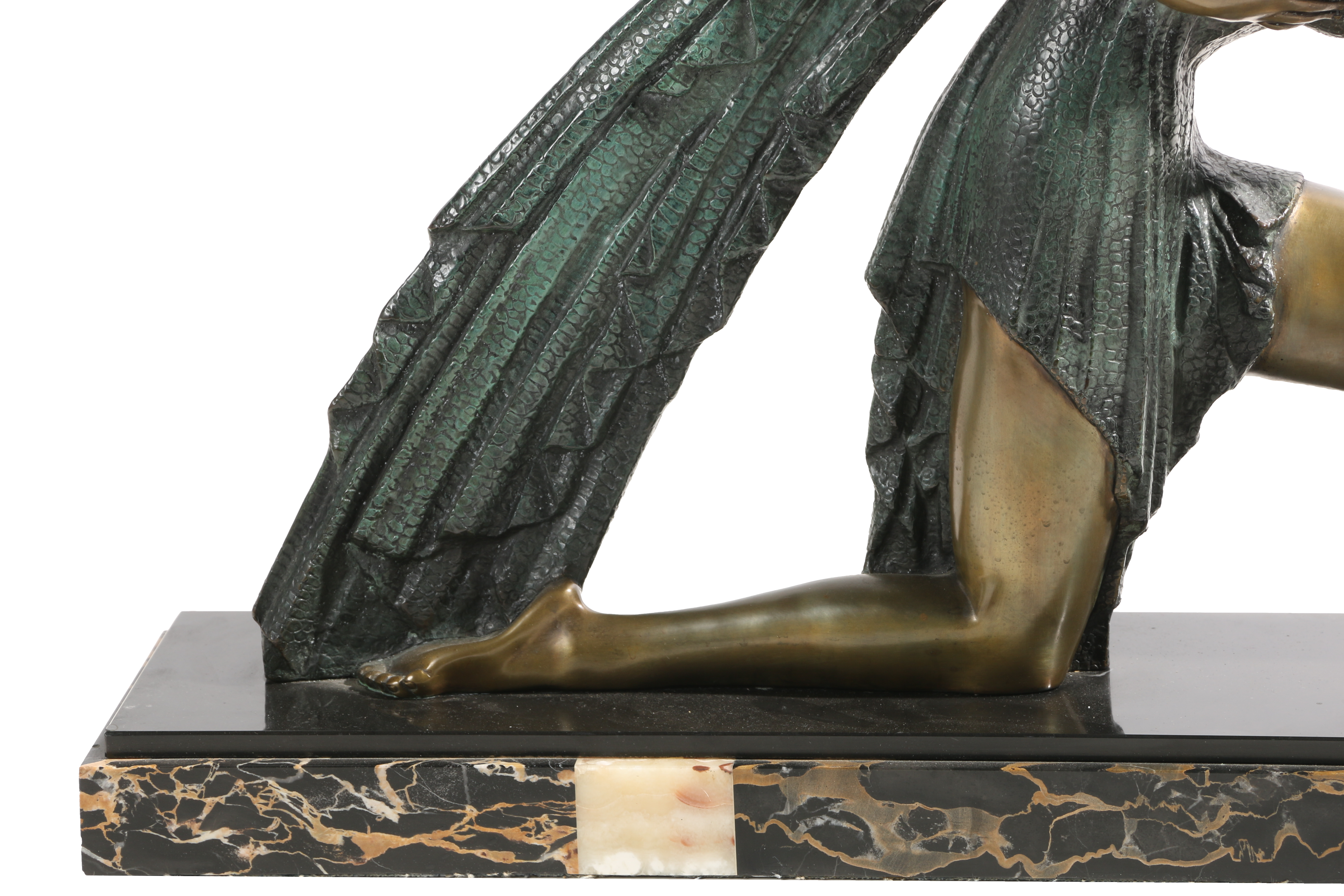 Bronze Sculpture "Femme au Draperie" after a model by Demétre Haralamb Chiparus