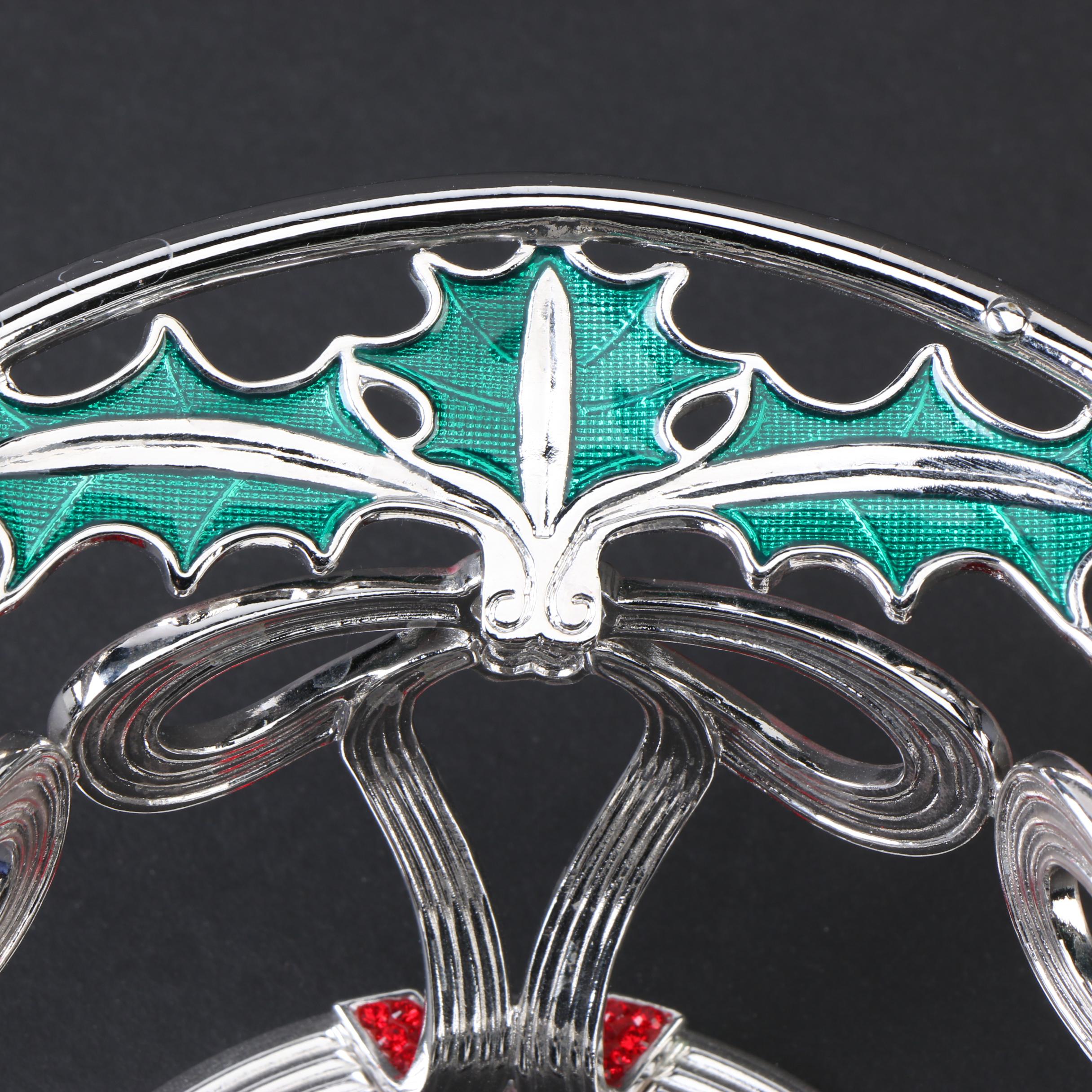 2004 Swarovski "Holiday" Crystal Bowl Set