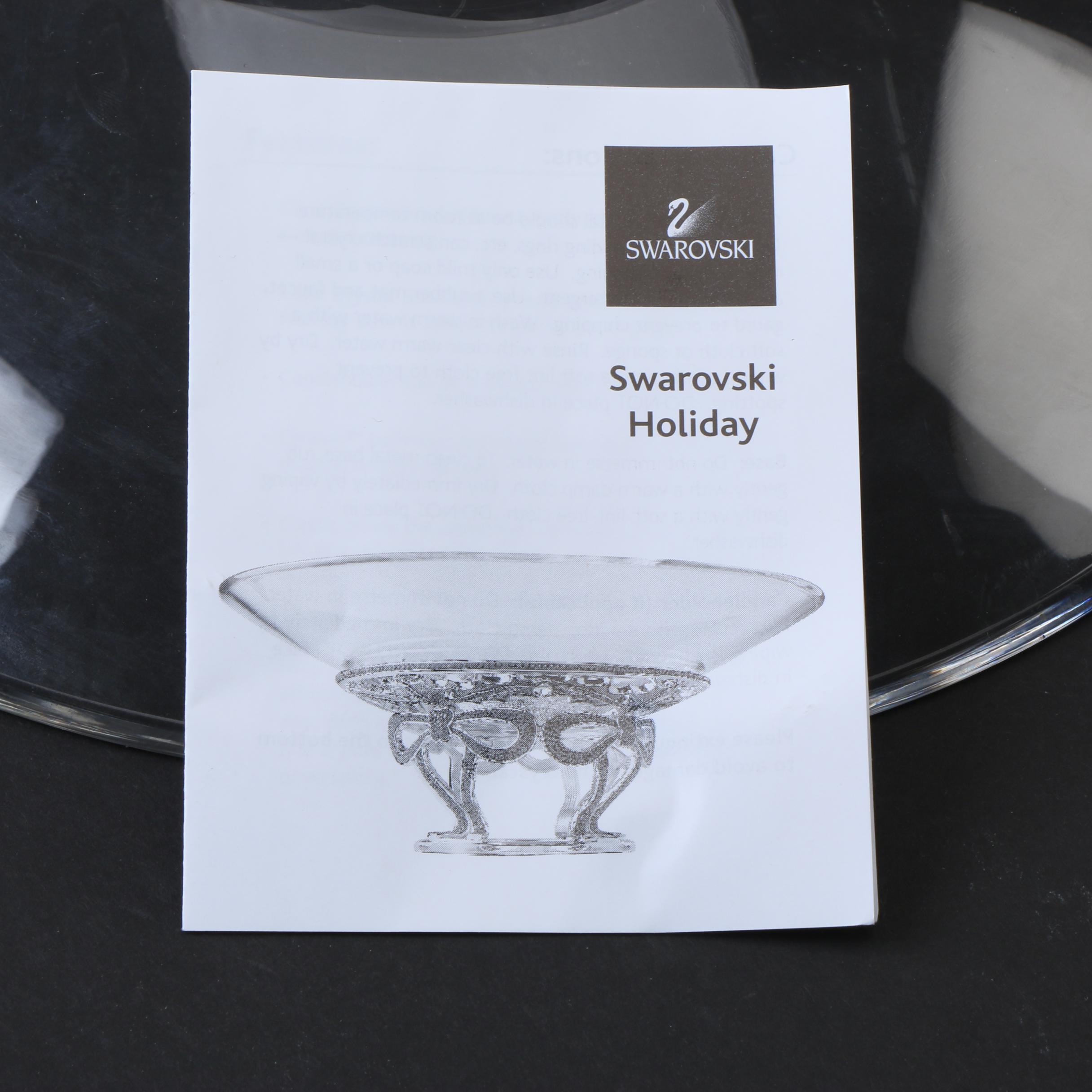 2004 Swarovski "Holiday" Crystal Bowl Set