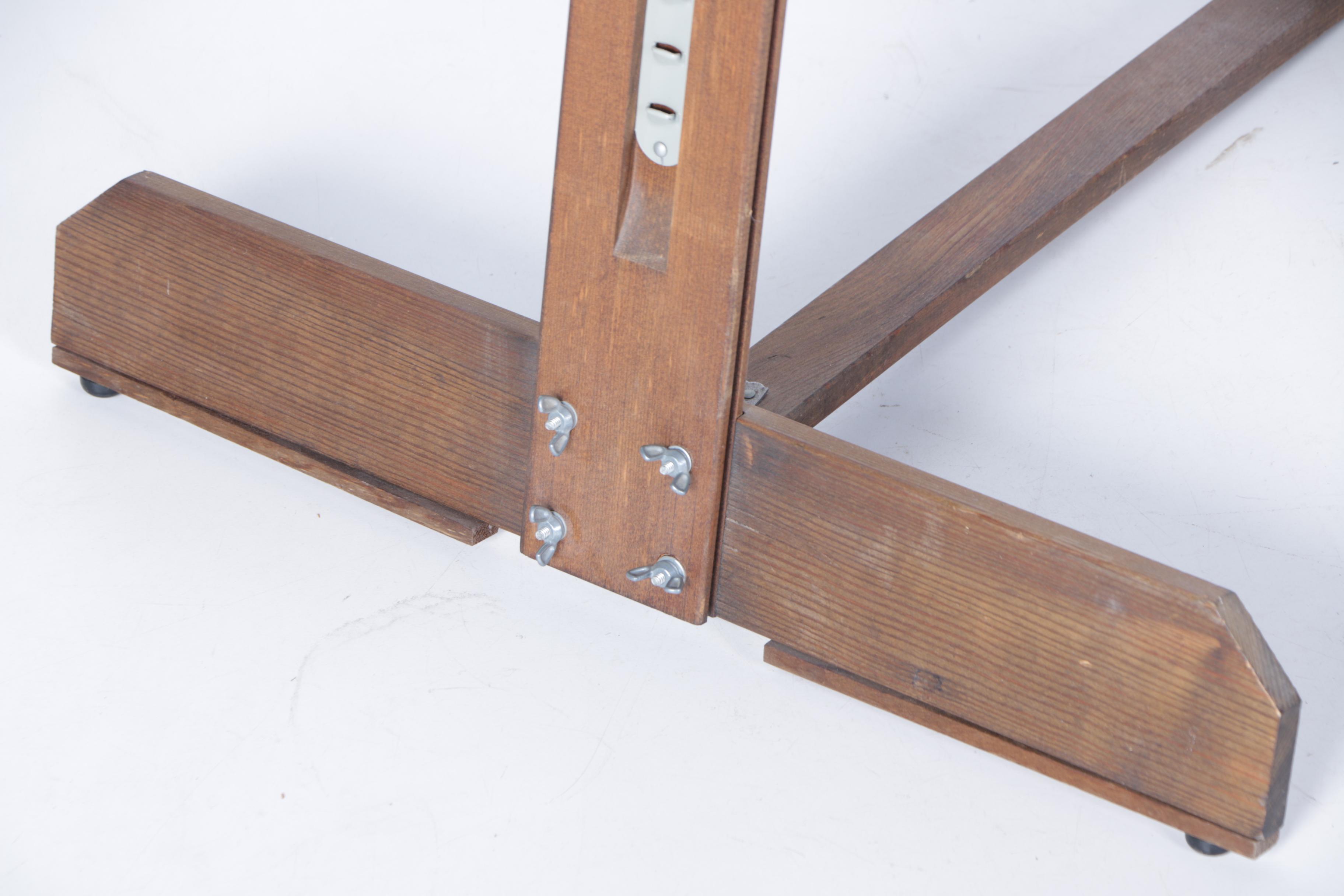 Vintage Anco Bilt Single Mast Wooden Easel