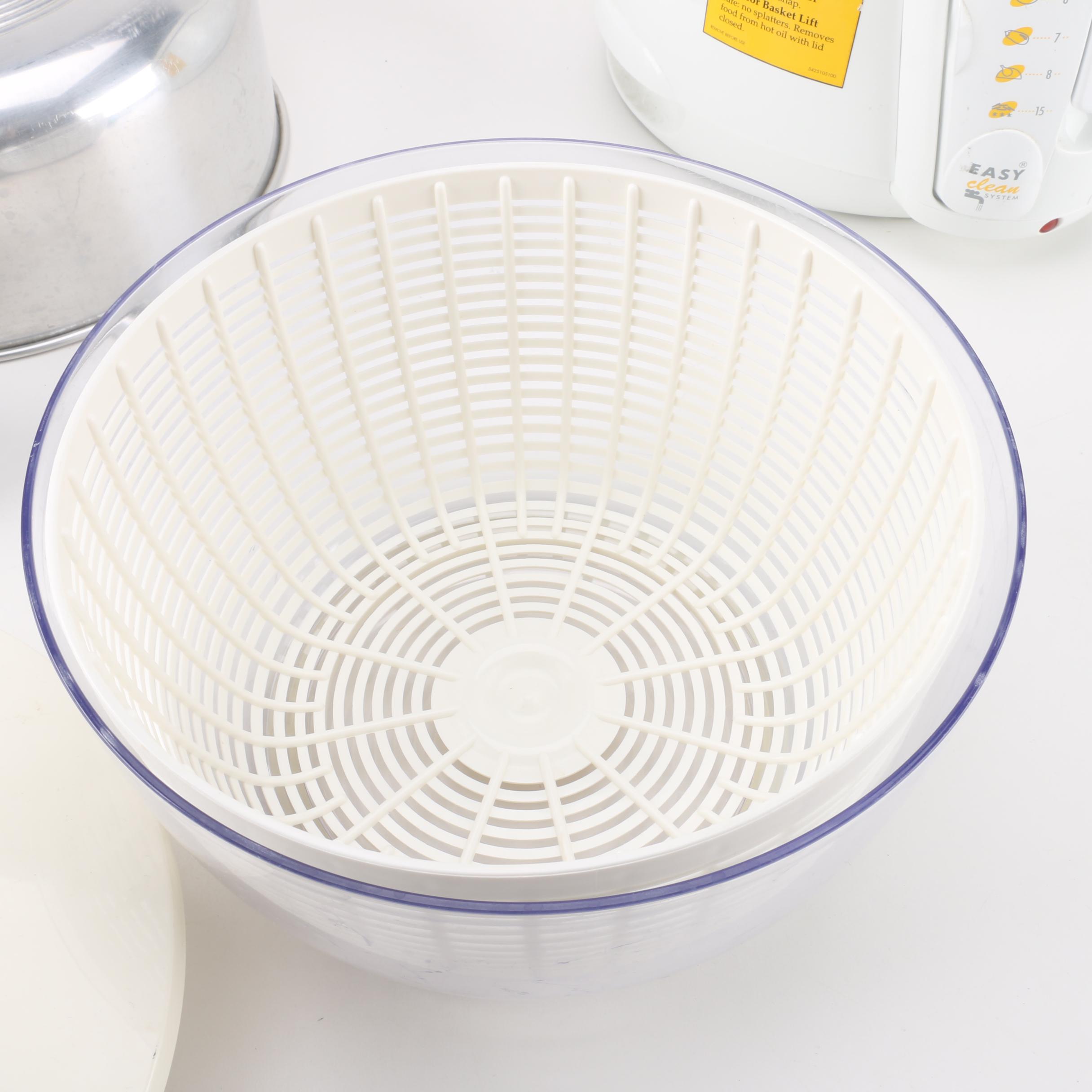 Collection of Kitchen Appliances Including DeLonghi Deep Fryer