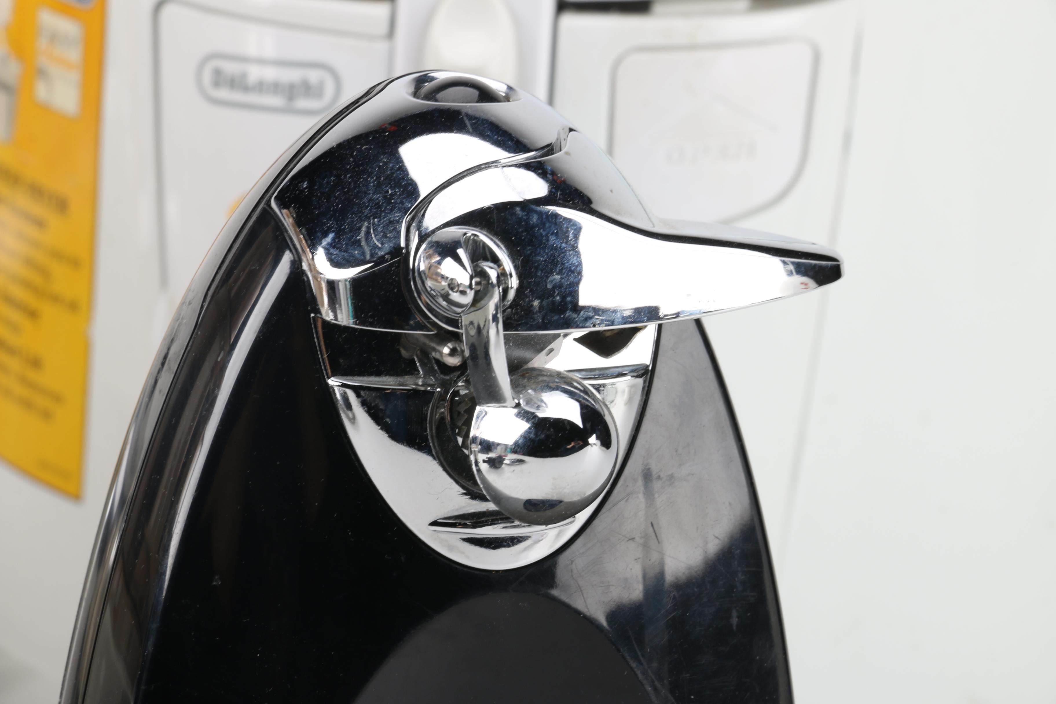 Collection of Kitchen Appliances Including DeLonghi Deep Fryer