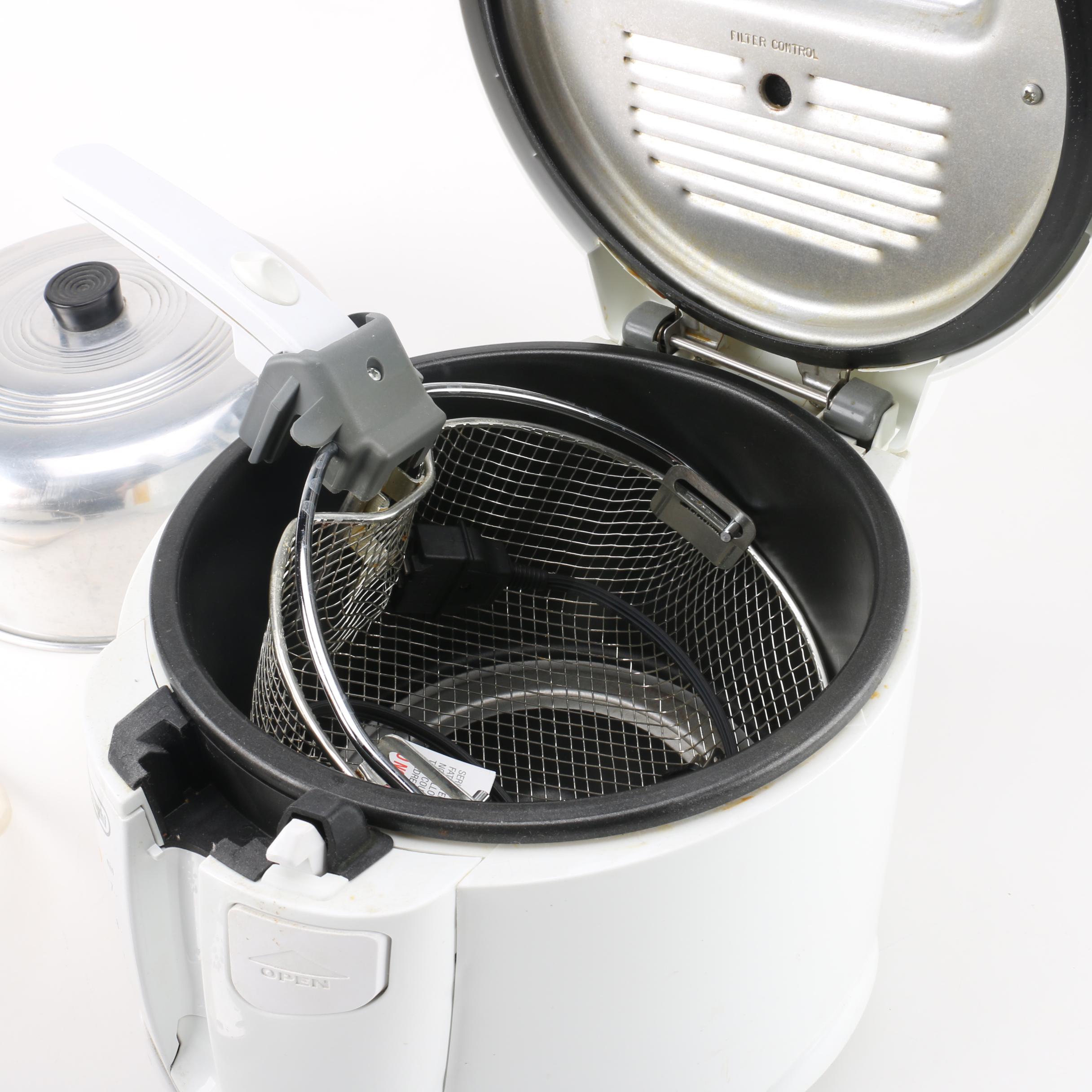 Collection of Kitchen Appliances Including DeLonghi Deep Fryer