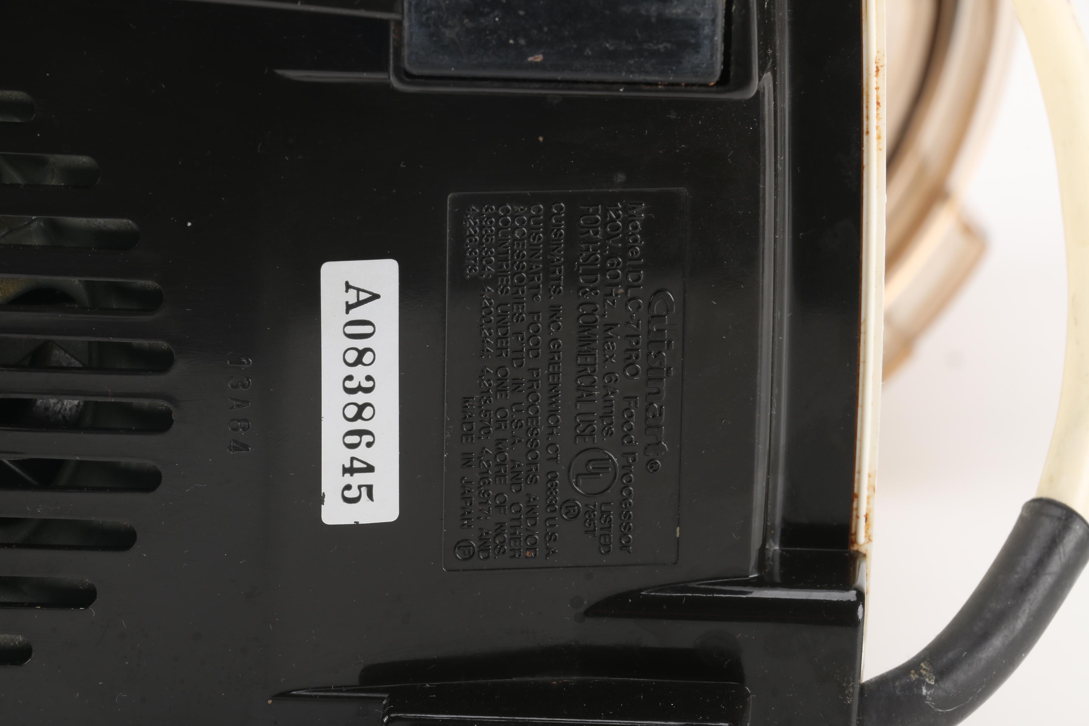 Collection of Kitchen Appliances Including DeLonghi Deep Fryer