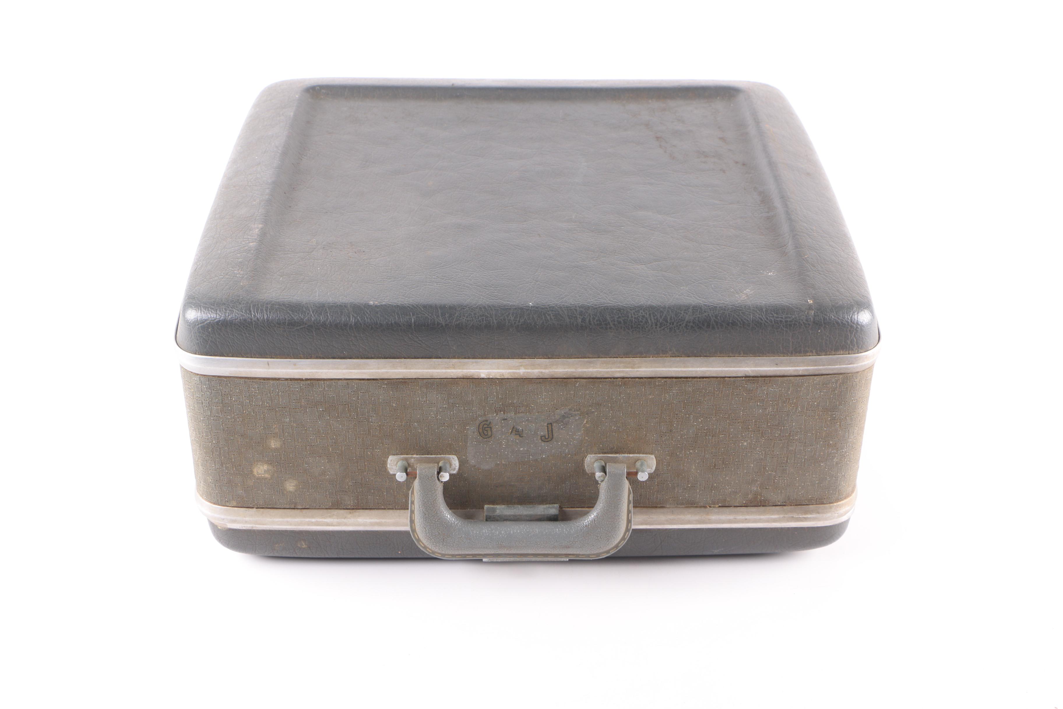 Vintage Remington Miracle Tab Typewriter with Case