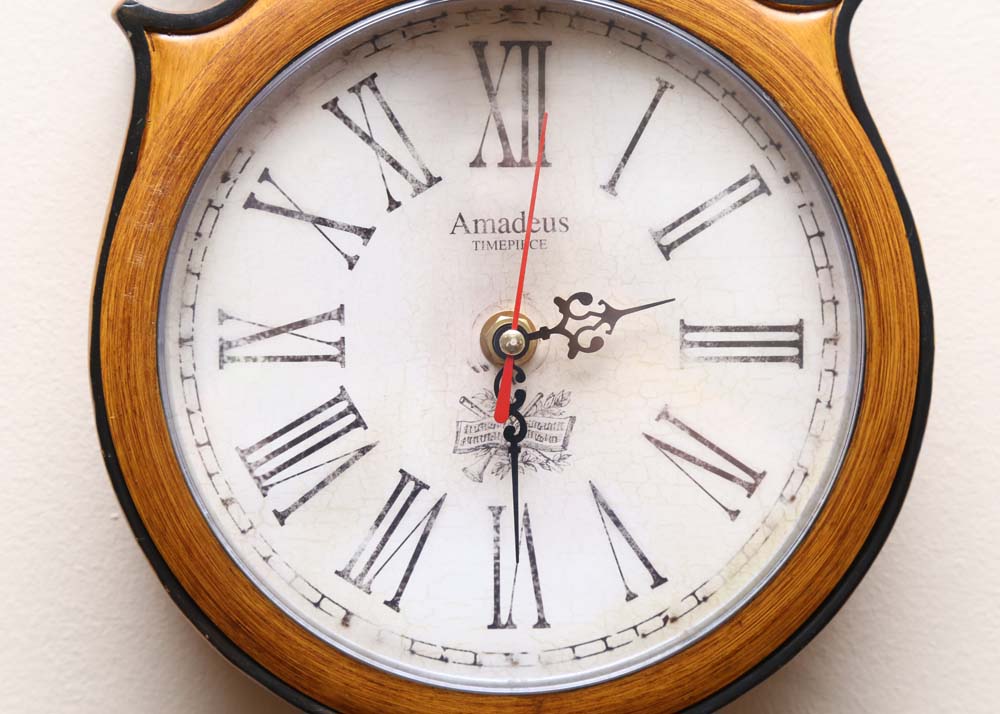 Amadeus Timepiece Violin Wall Clock