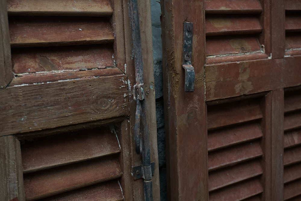 Wooden Louvered Doors